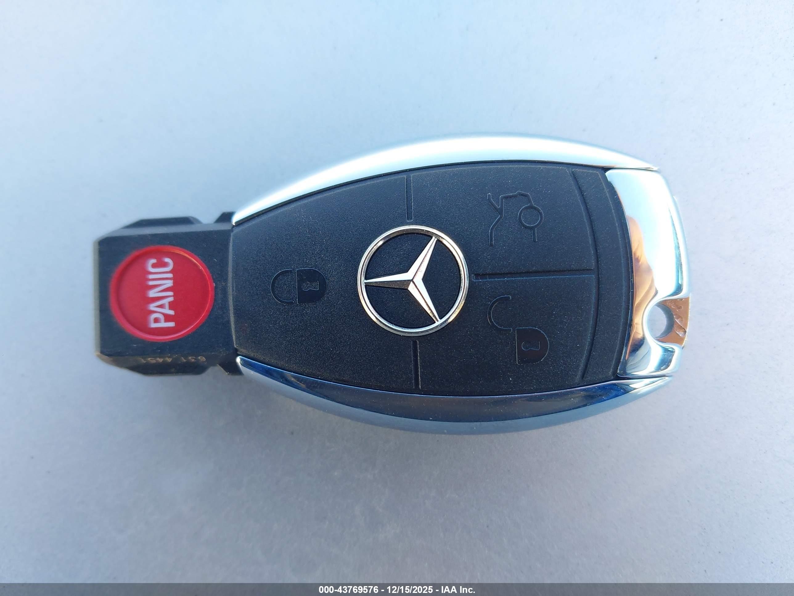 MERCEDES-BENZ CLS image 11