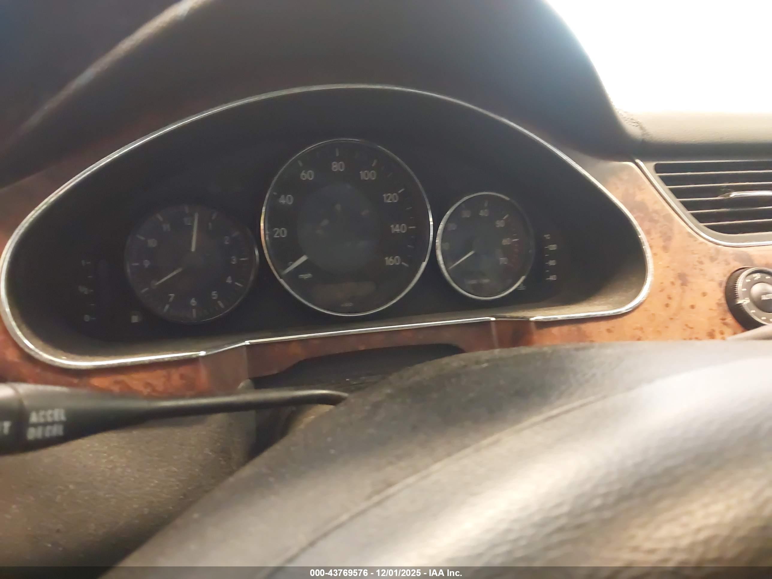 MERCEDES-BENZ CLS image 7