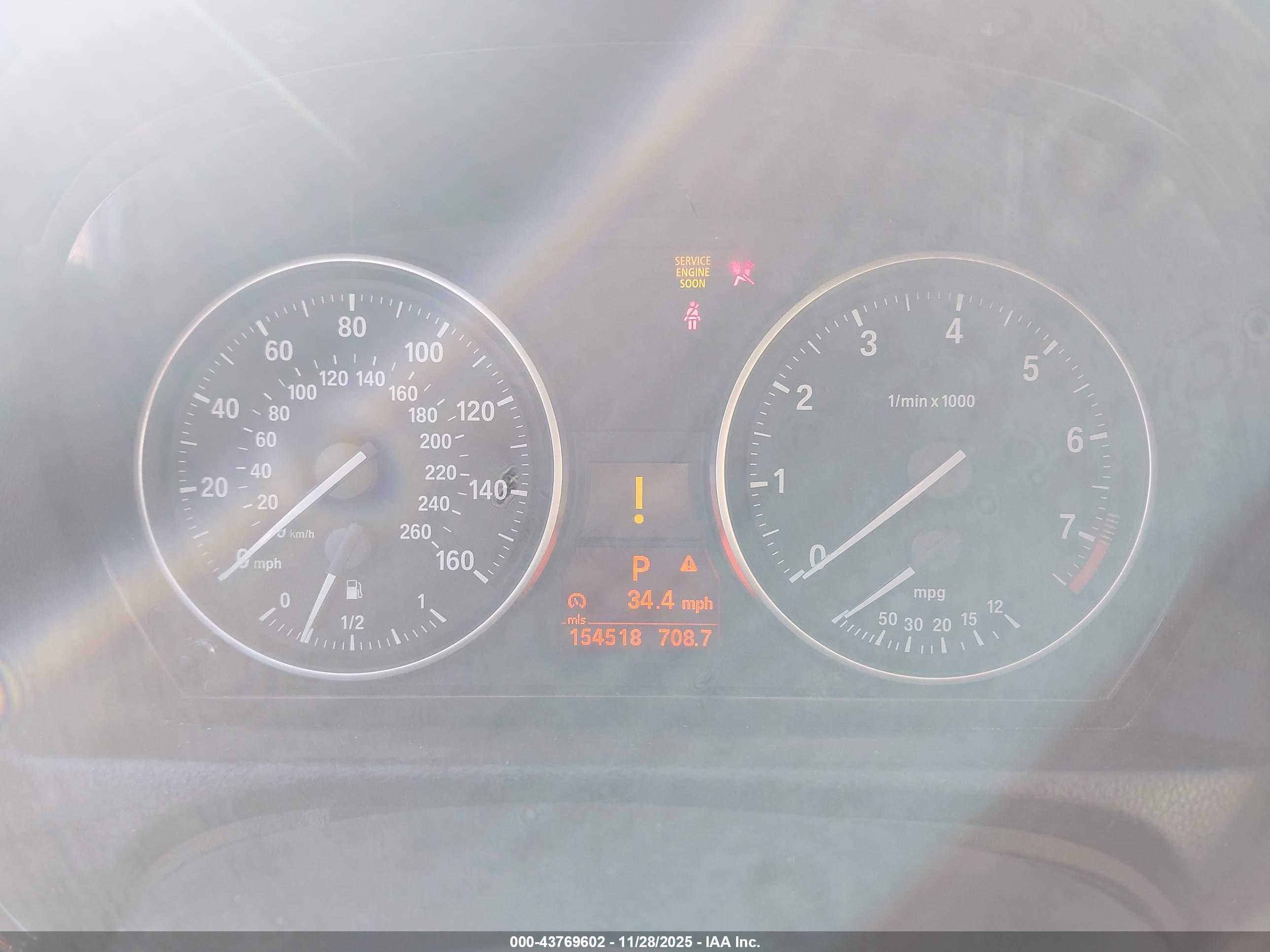 BMW 328I image 7