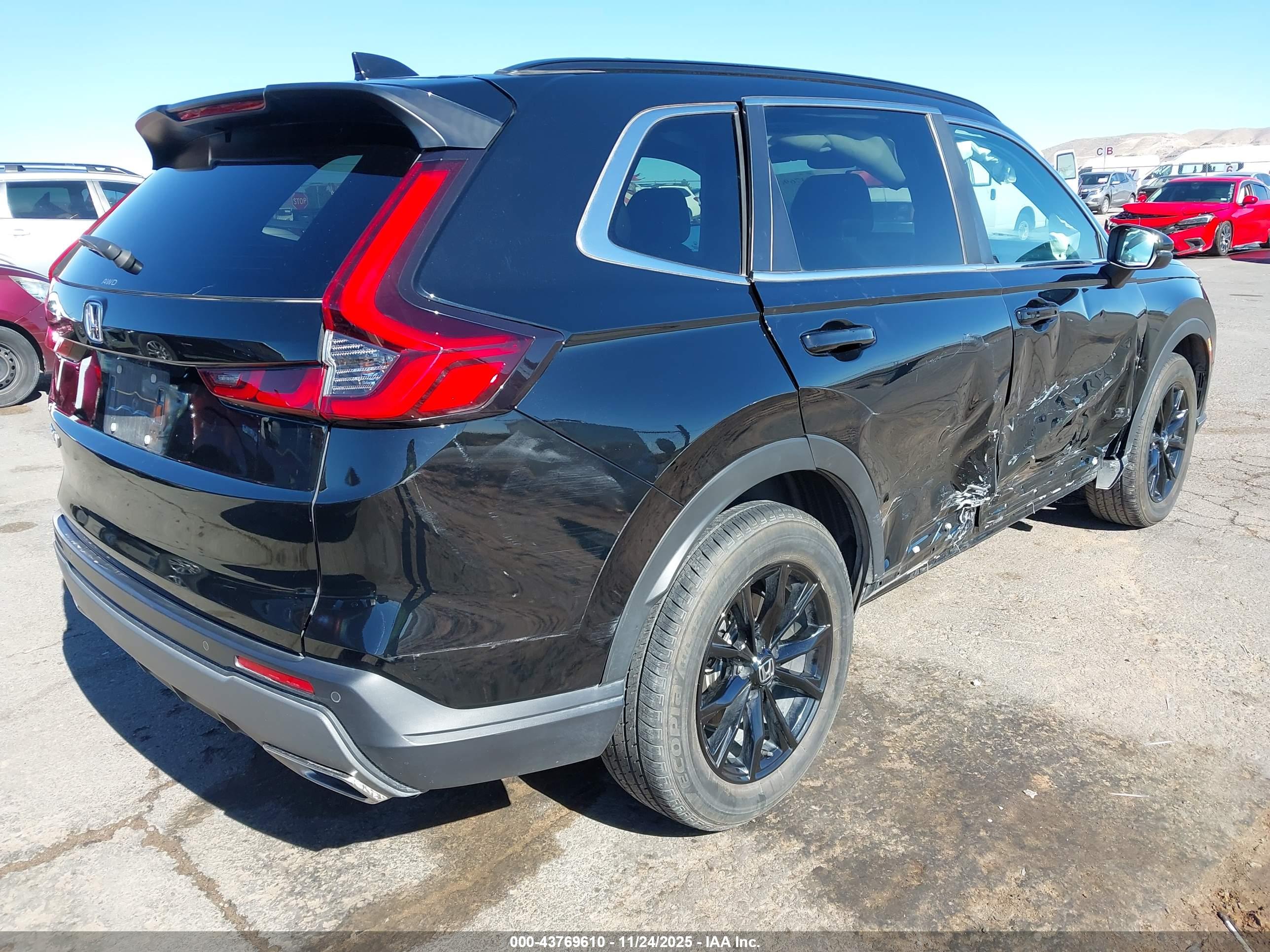 HONDA CR-V image 4