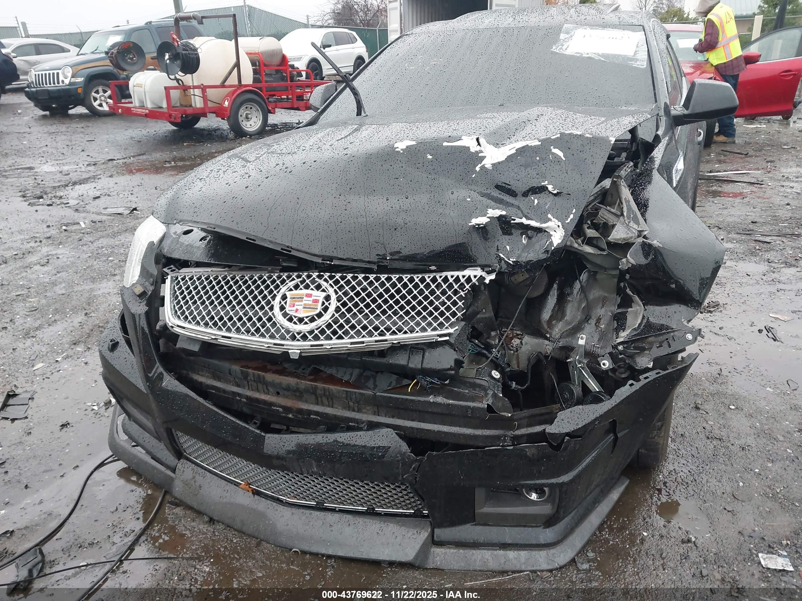 CADILLAC CTS-V image 6