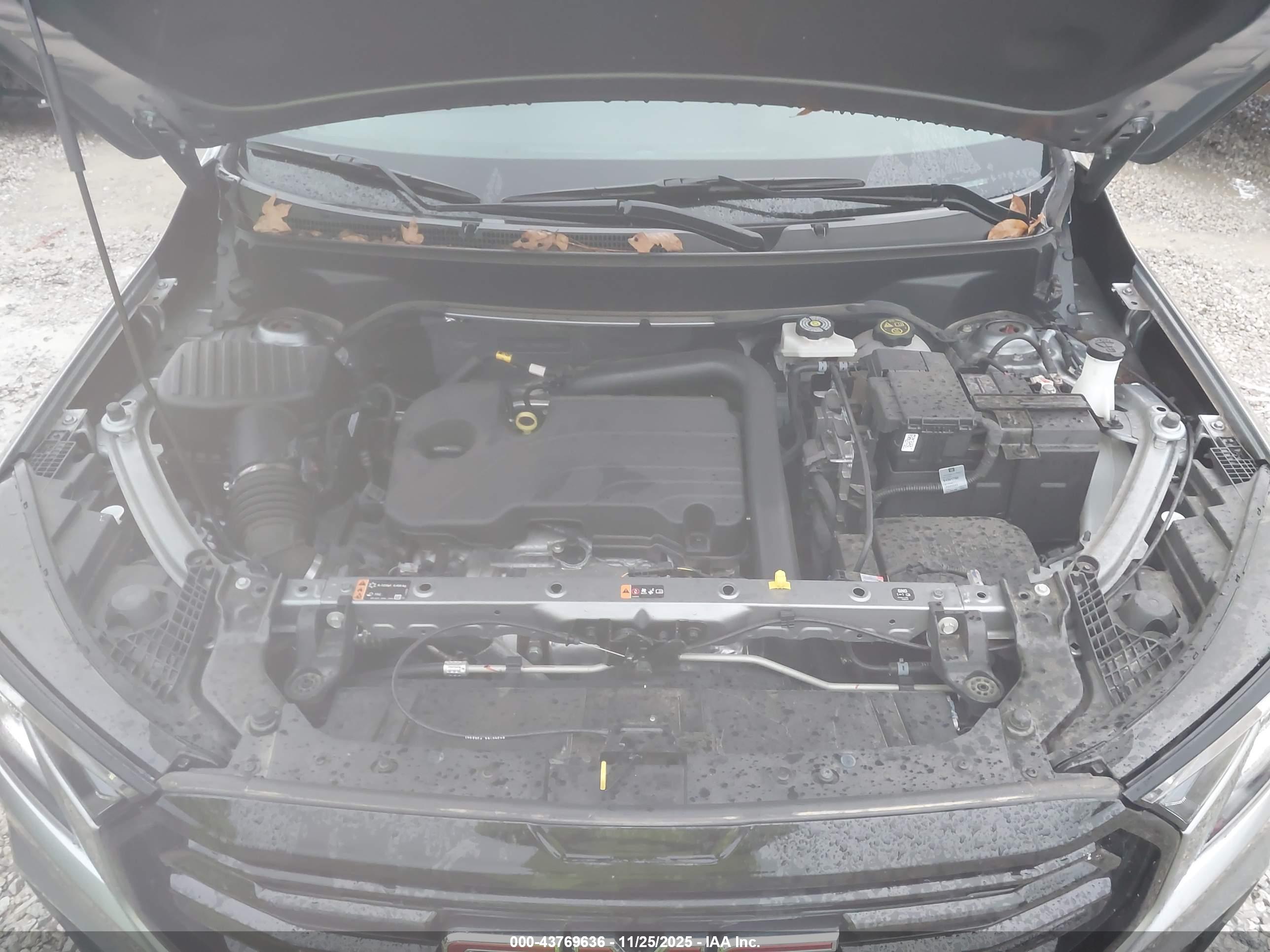 GMC TERRAIN image 10