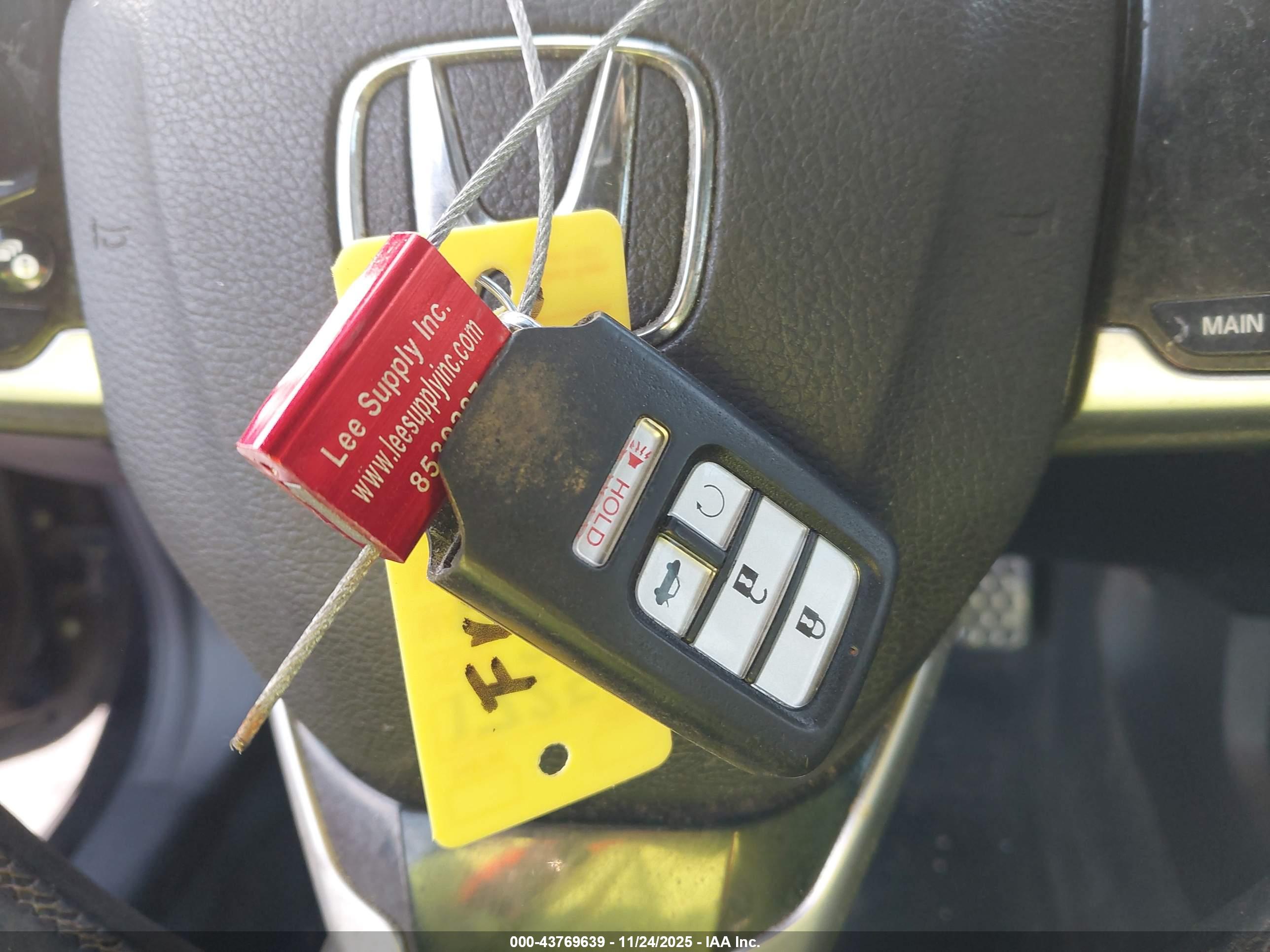 HONDA CIVIC image 11