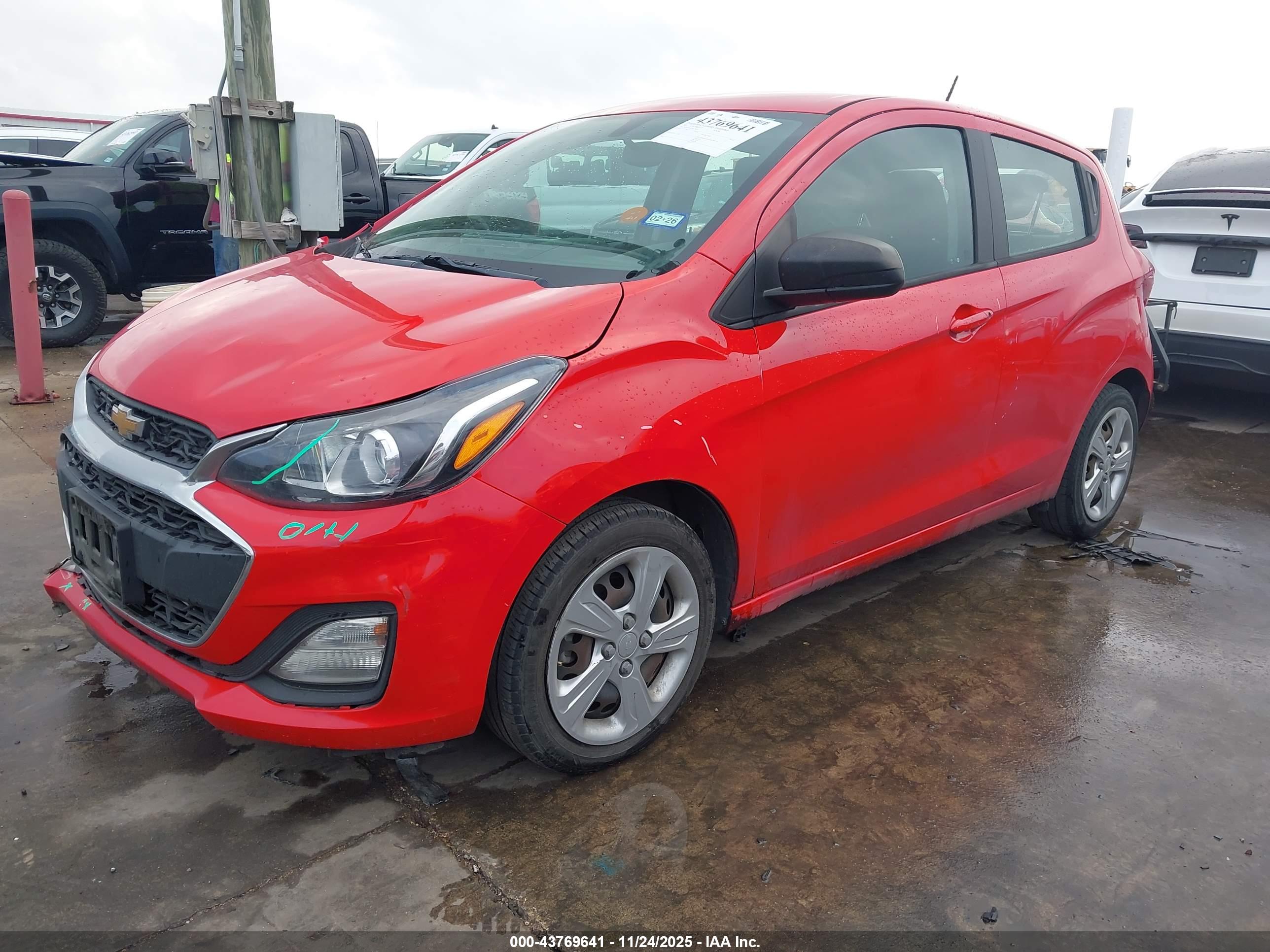 CHEVROLET SPARK image 2