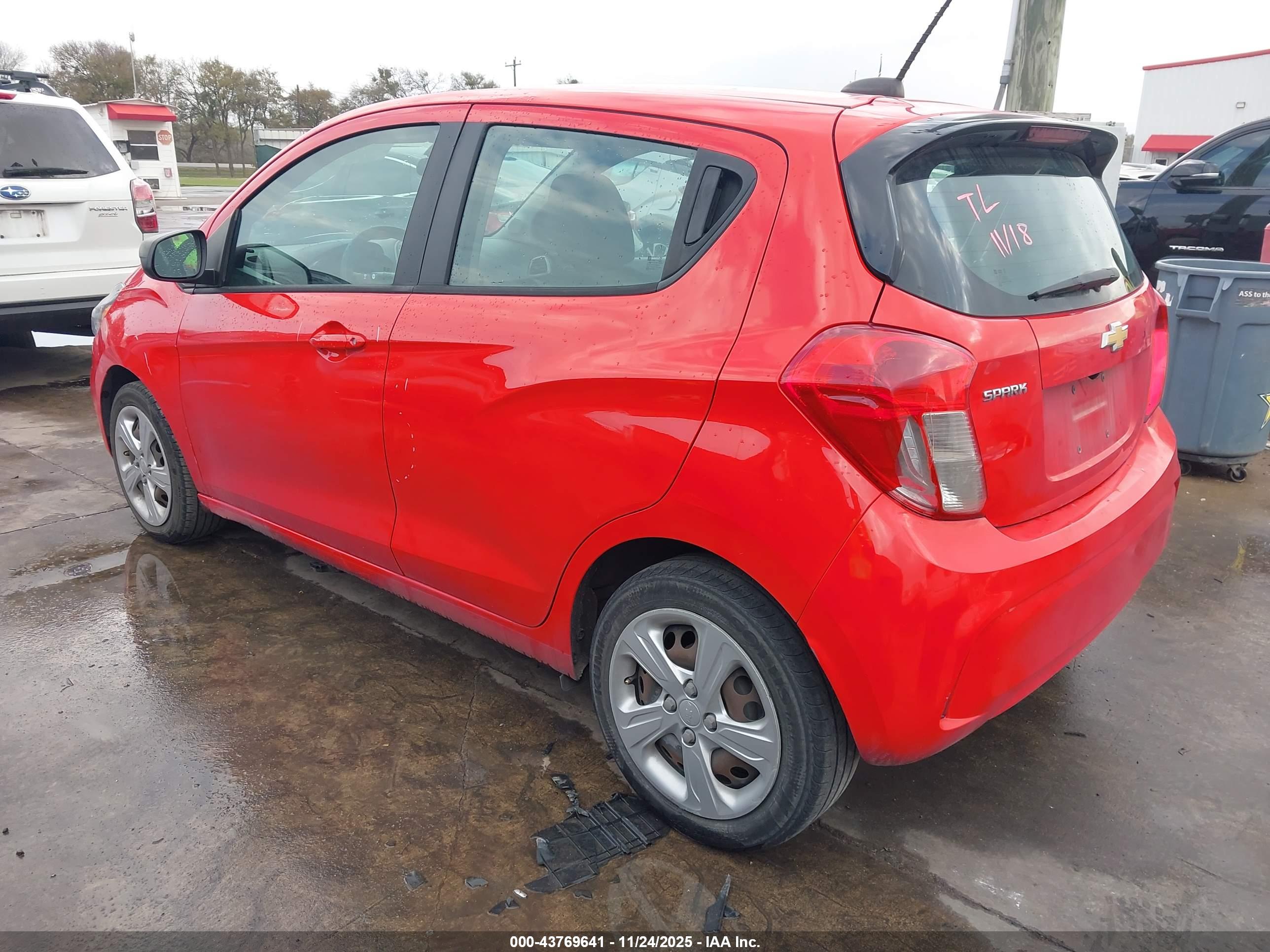 CHEVROLET SPARK image 3