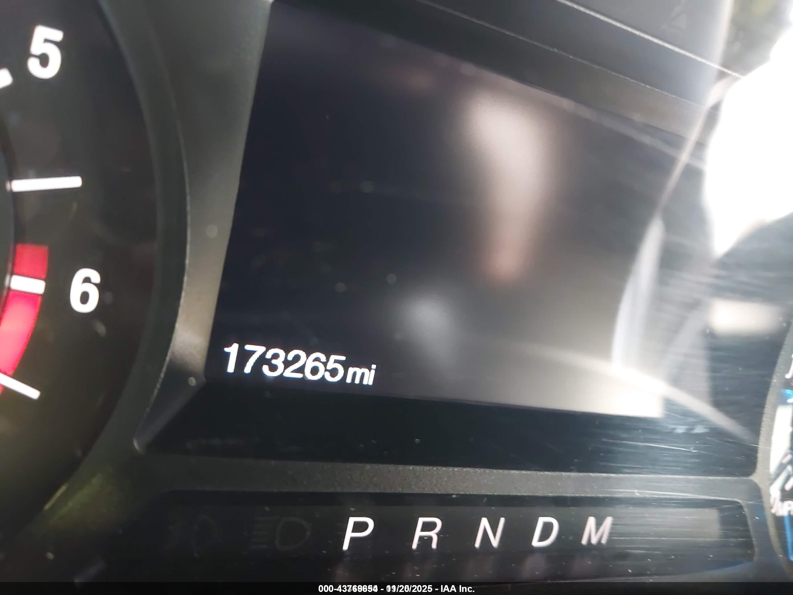 FORD EXPEDITION image 7