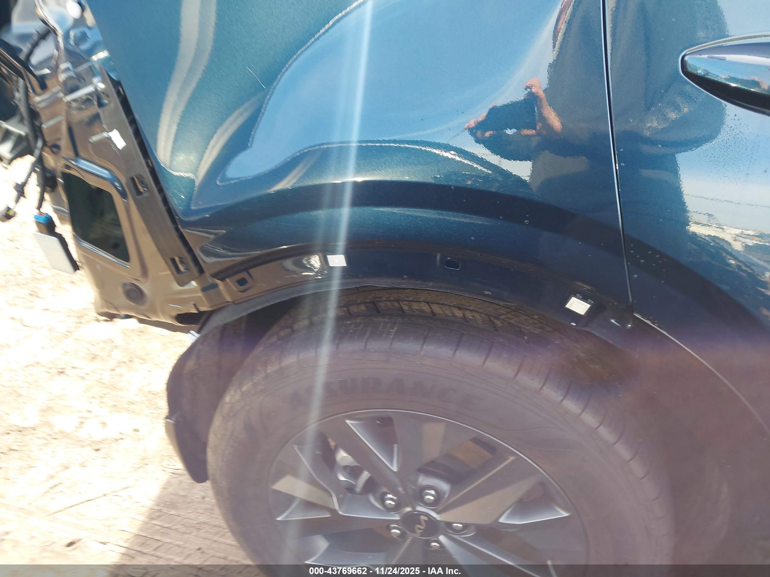 KIA SPORTAGE image 6