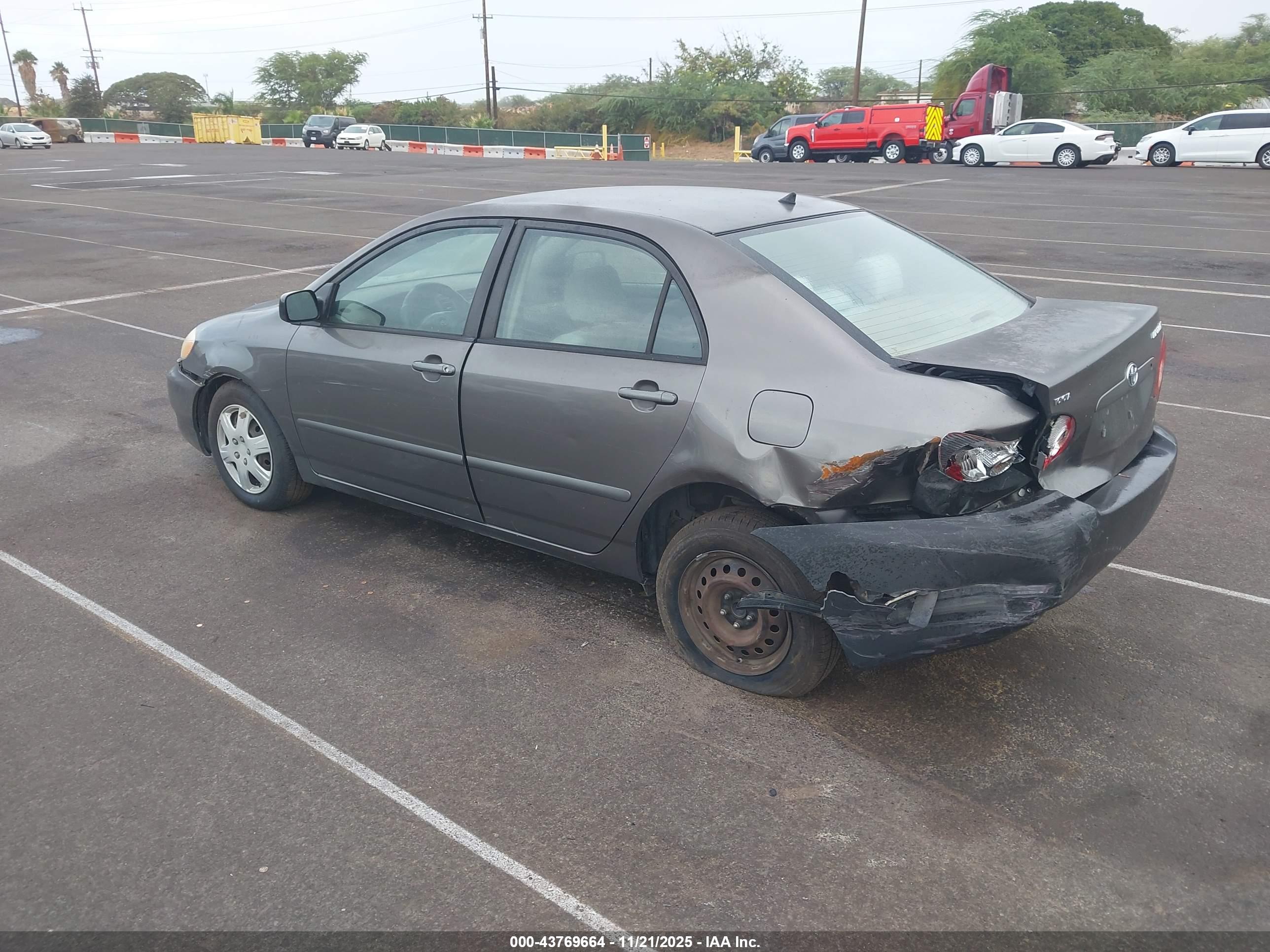 TOYOTA COROLLA image 3