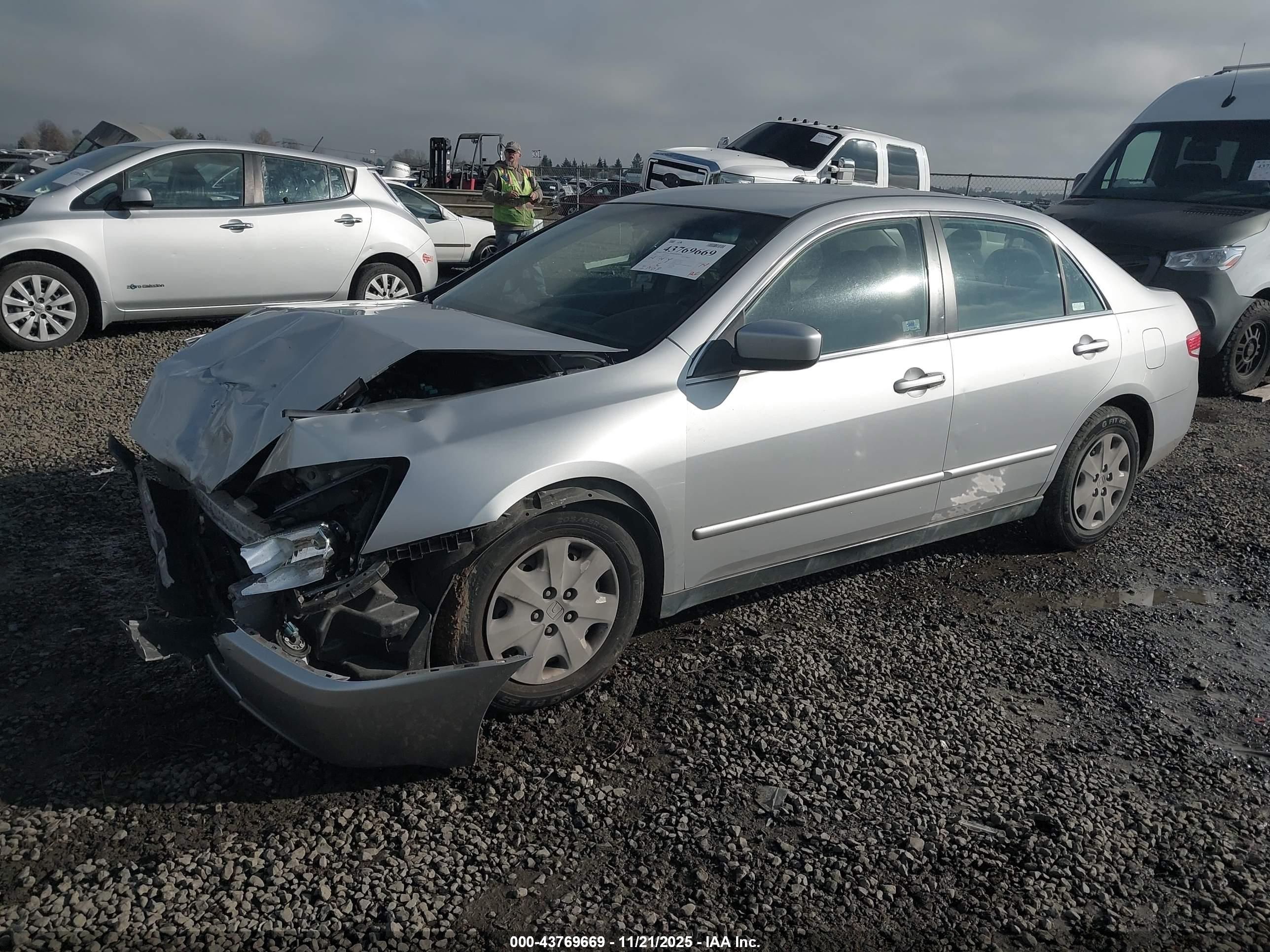 HONDA ACCORD image 2