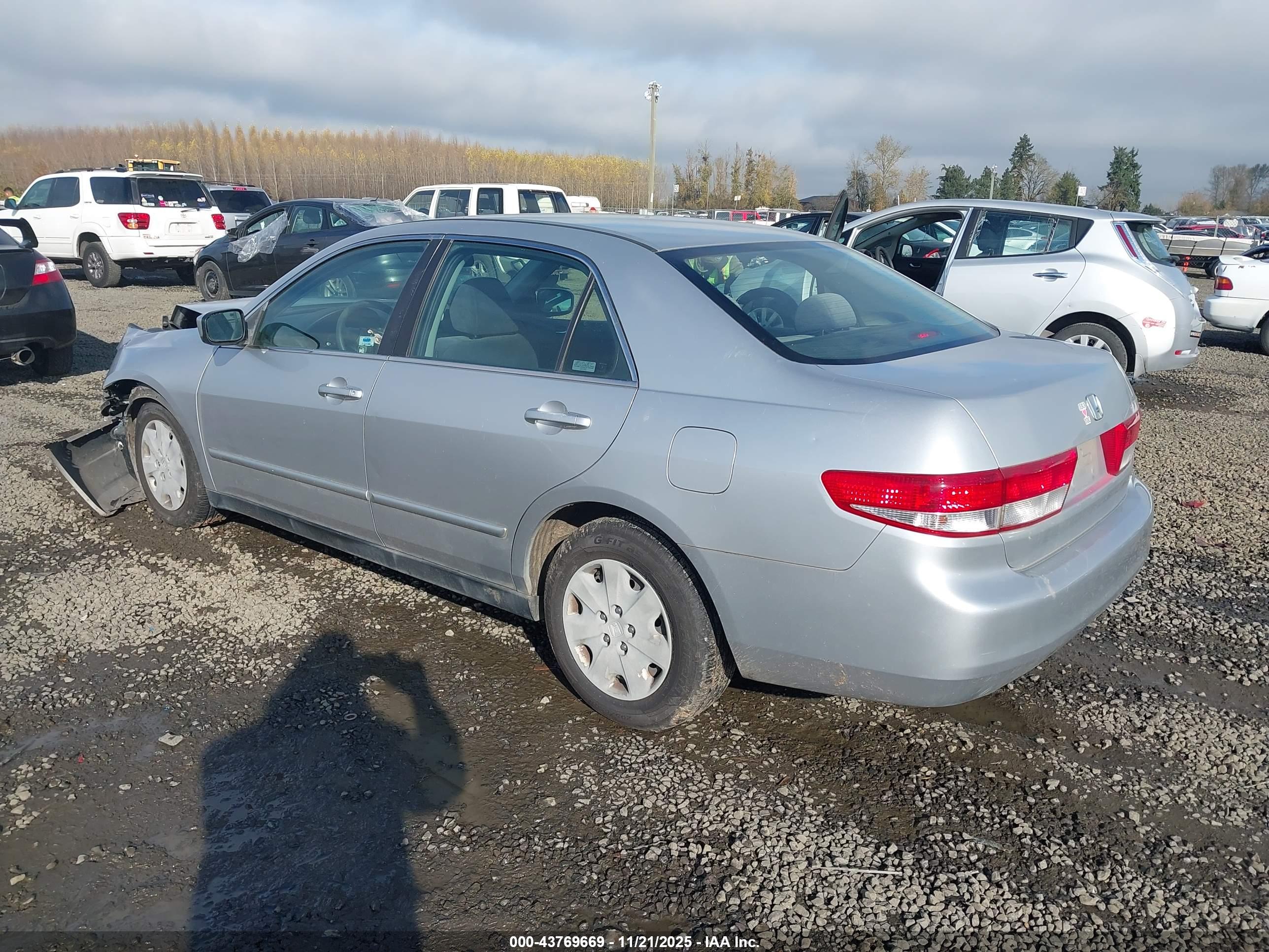 HONDA ACCORD image 3