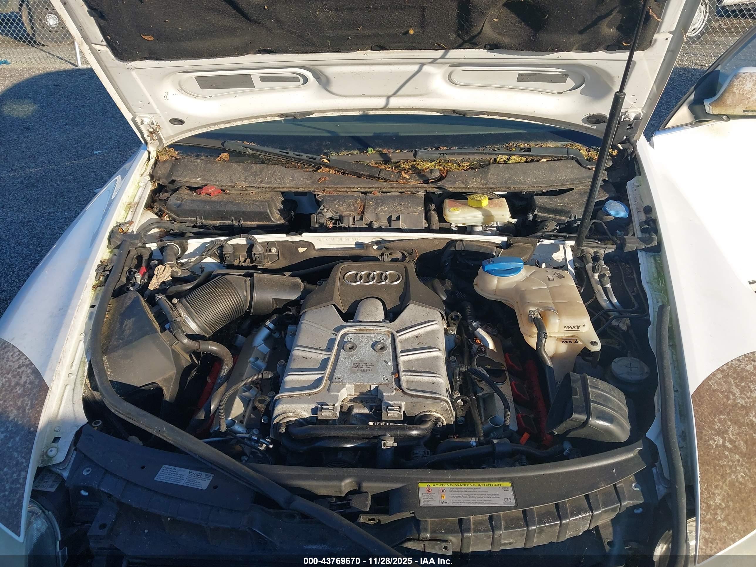 AUDI A6 image 10