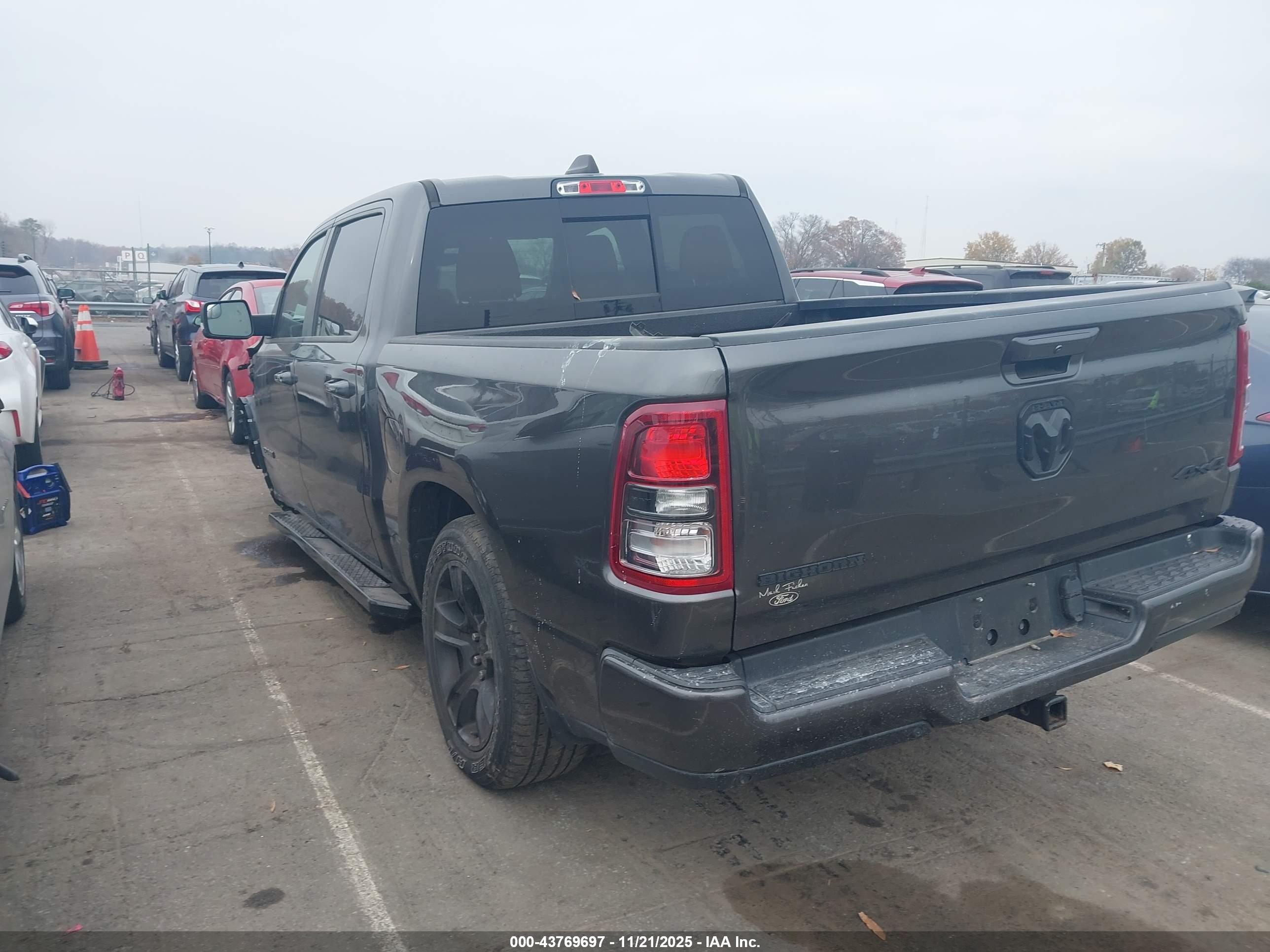 RAM 1500 image 3