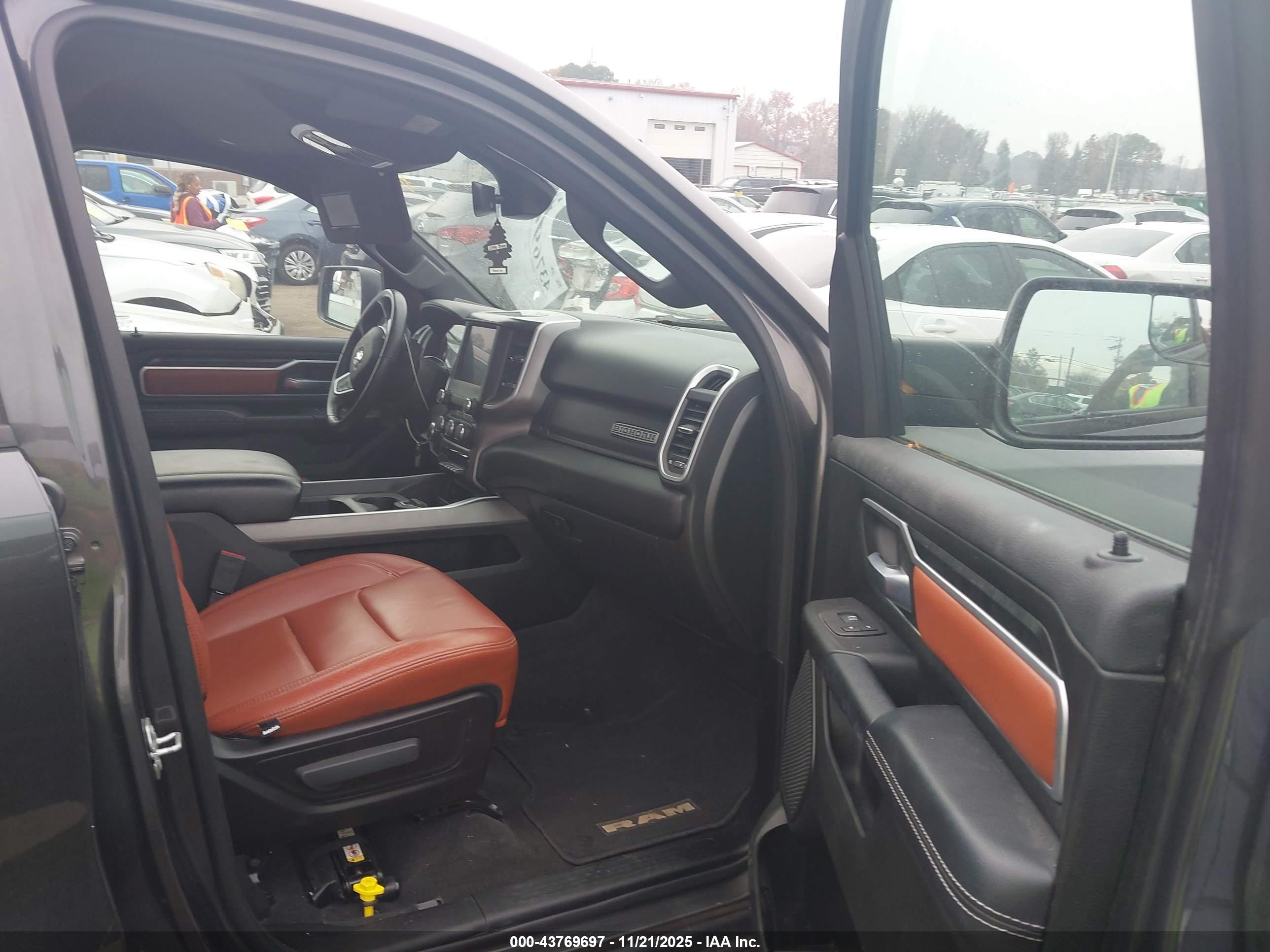 RAM 1500 image 5