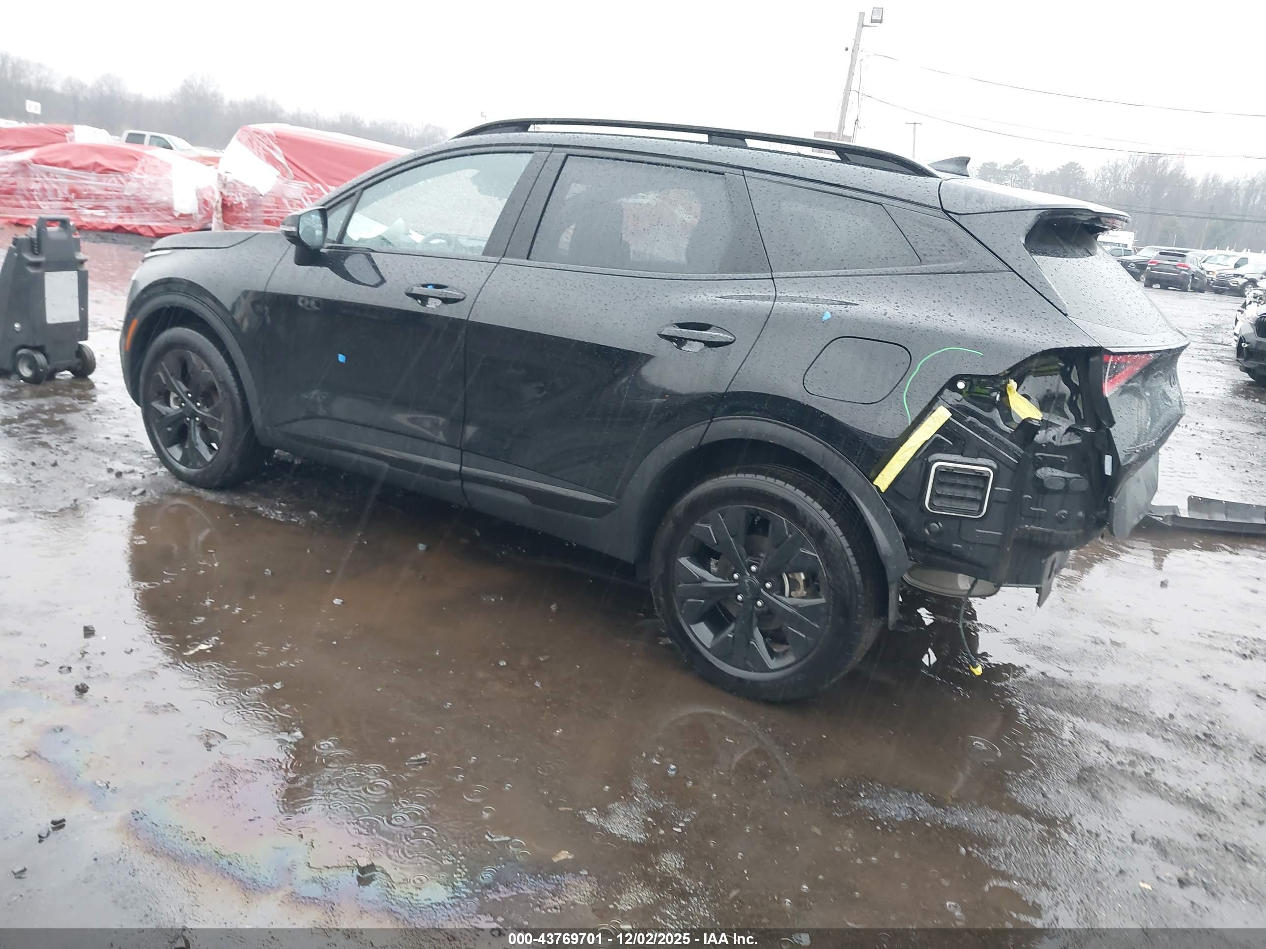 KIA SPORTAGE image 3