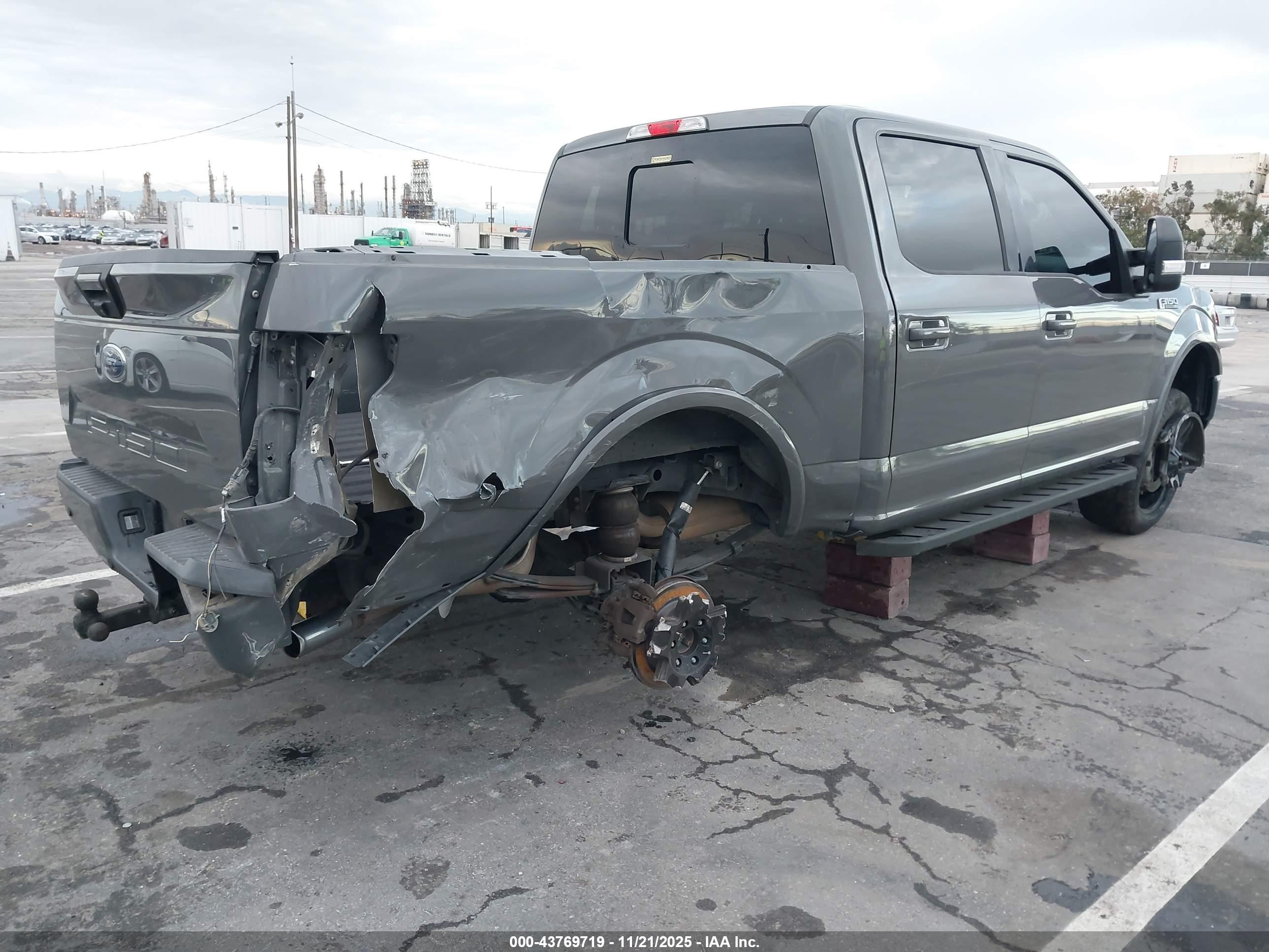 FORD F-150 image 4