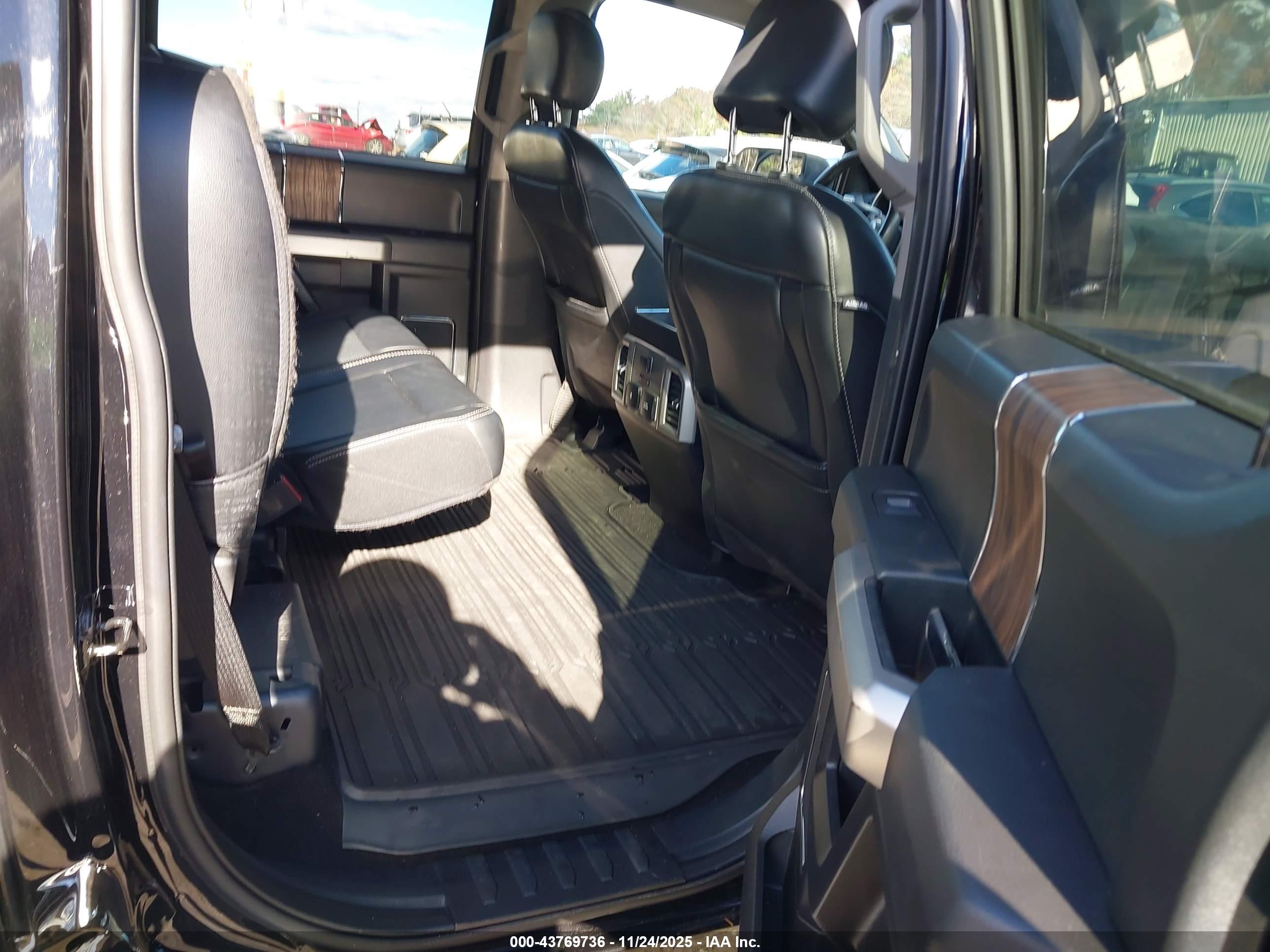 FORD F-150 image 8