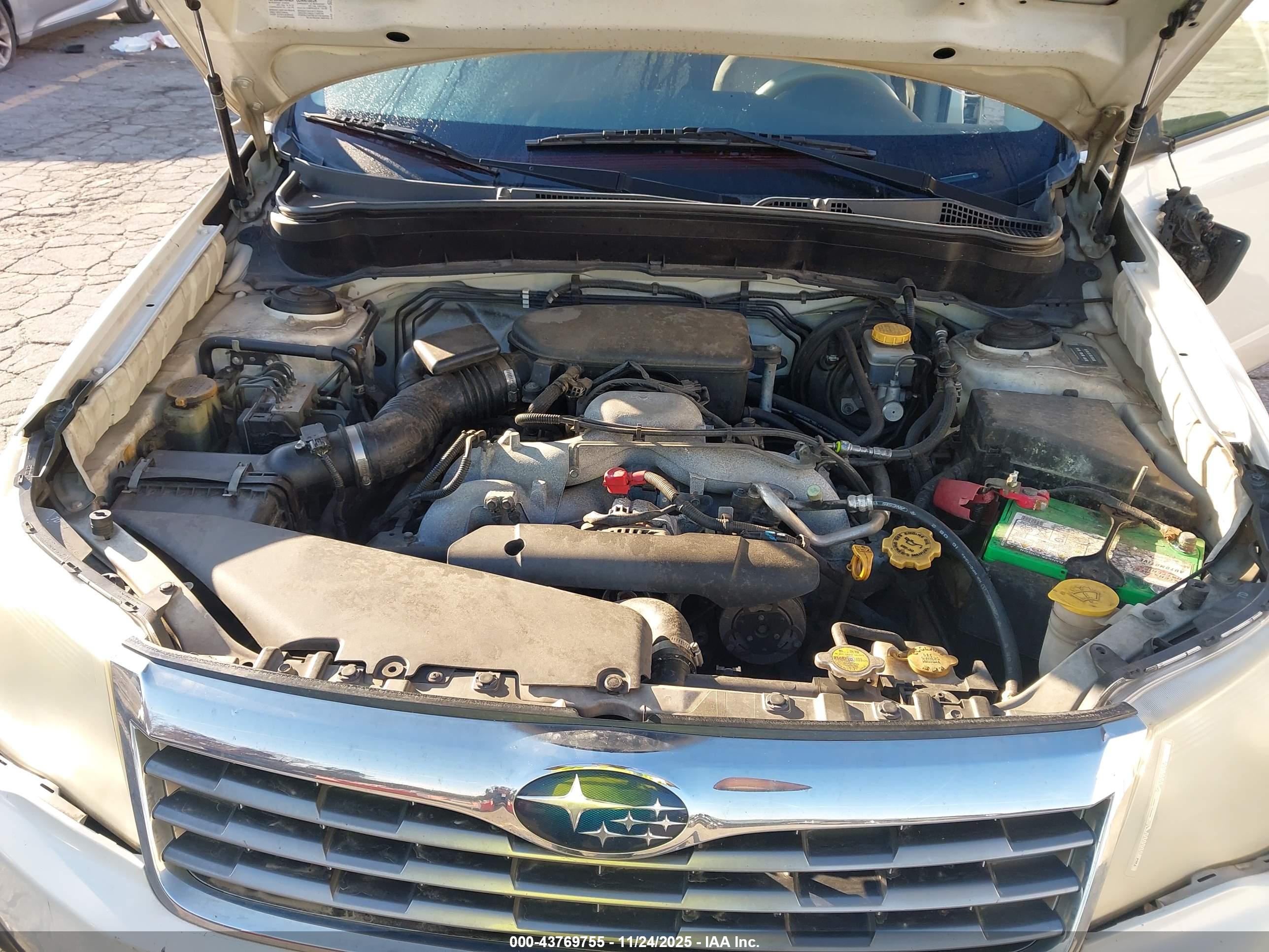 SUBARU FORESTER image 10