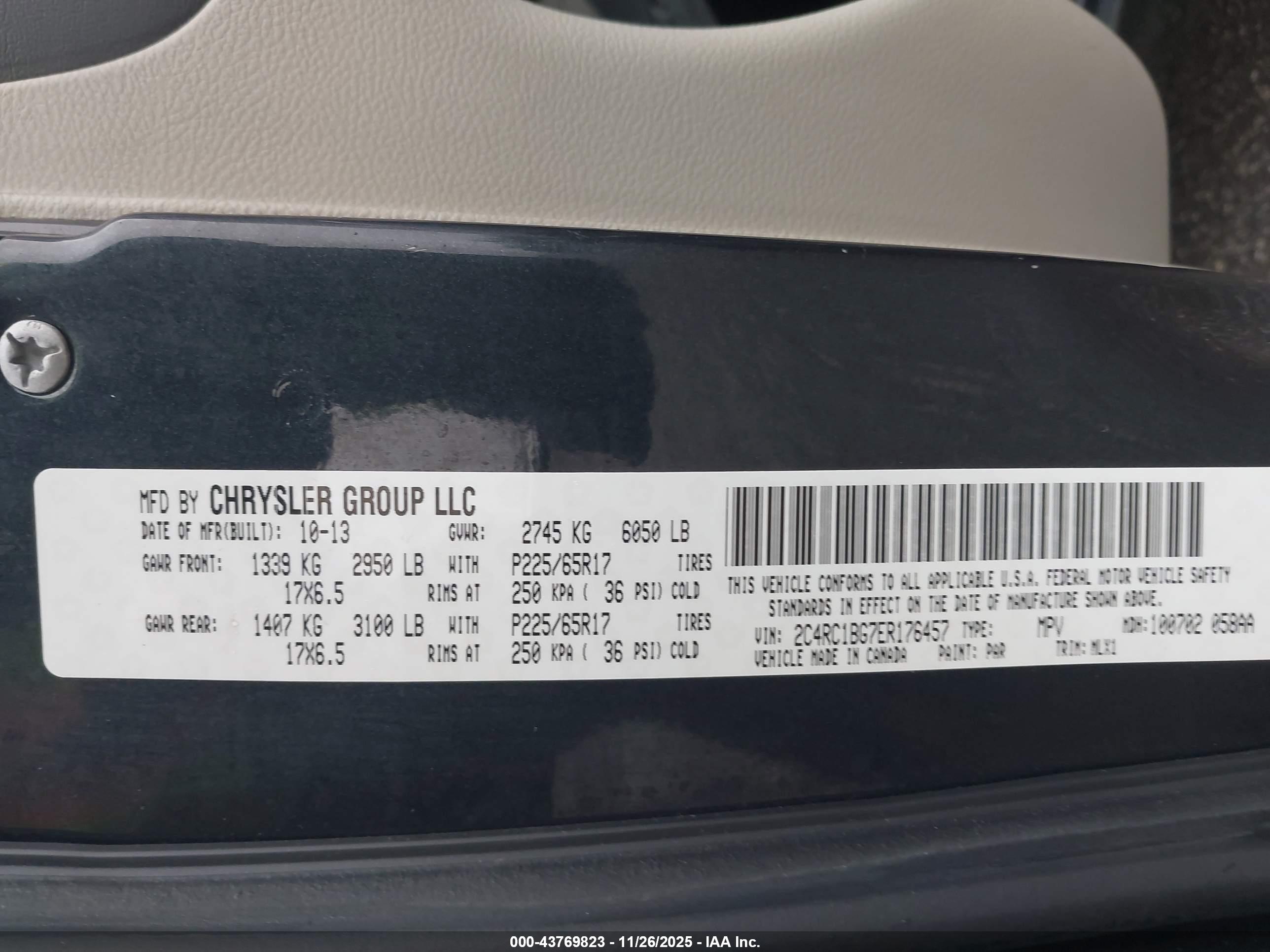 CHRYSLER TOWN image 9