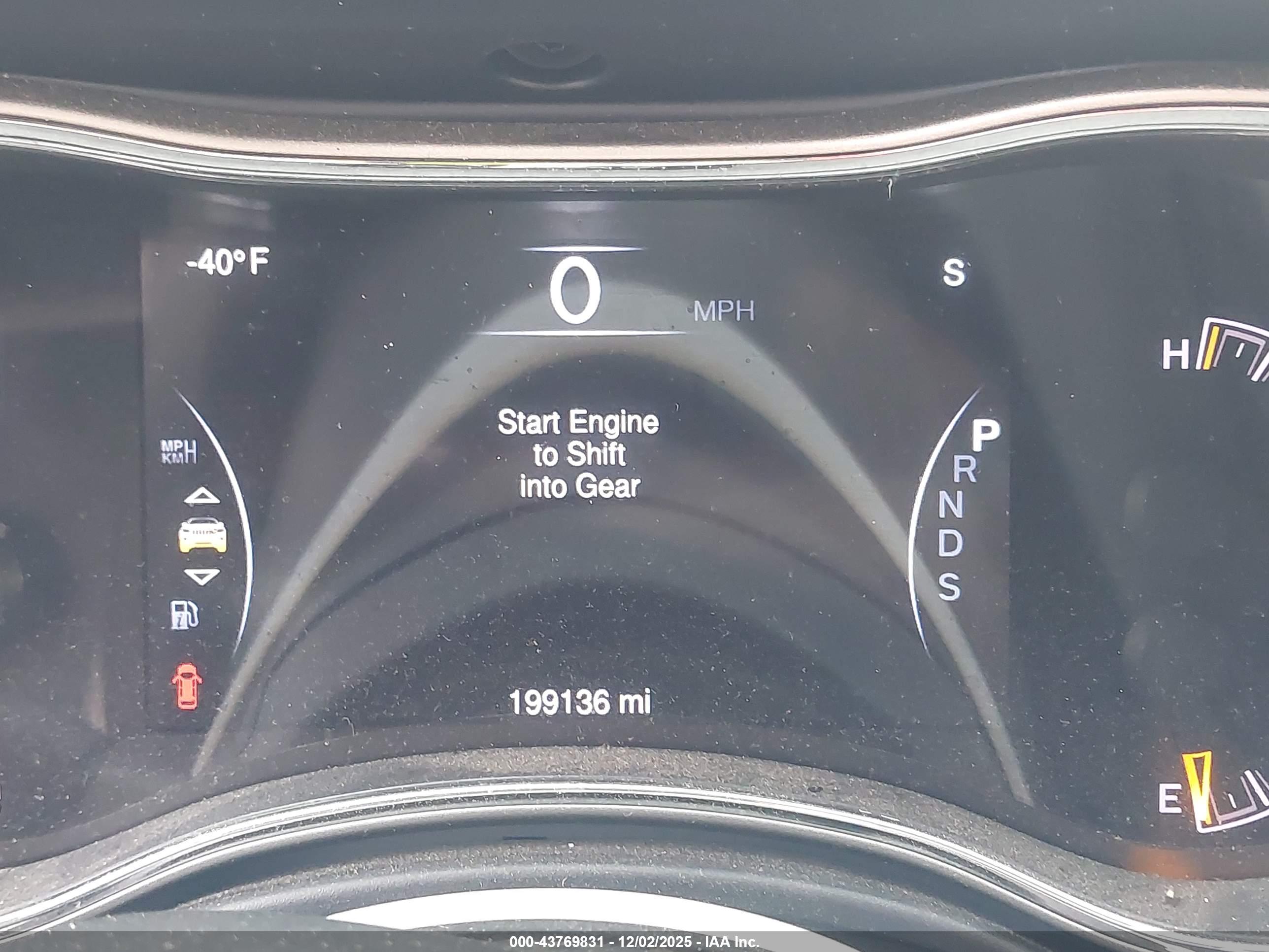 JEEP GRAND image 7