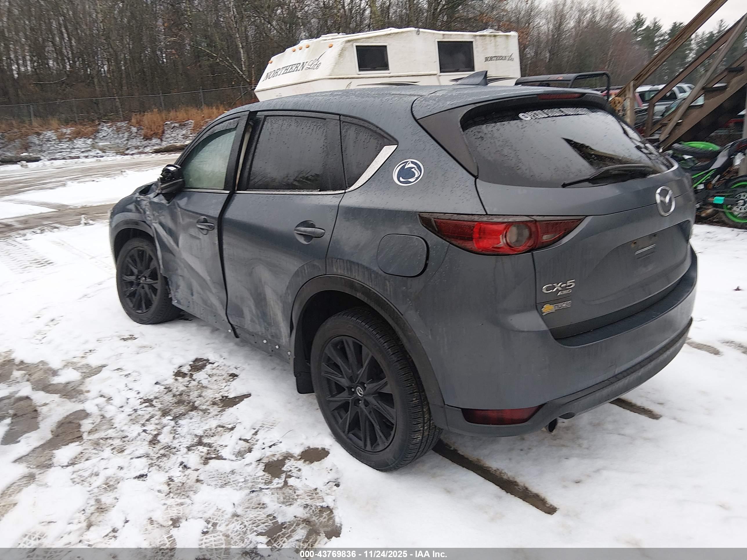 MAZDA CX-5 image 3