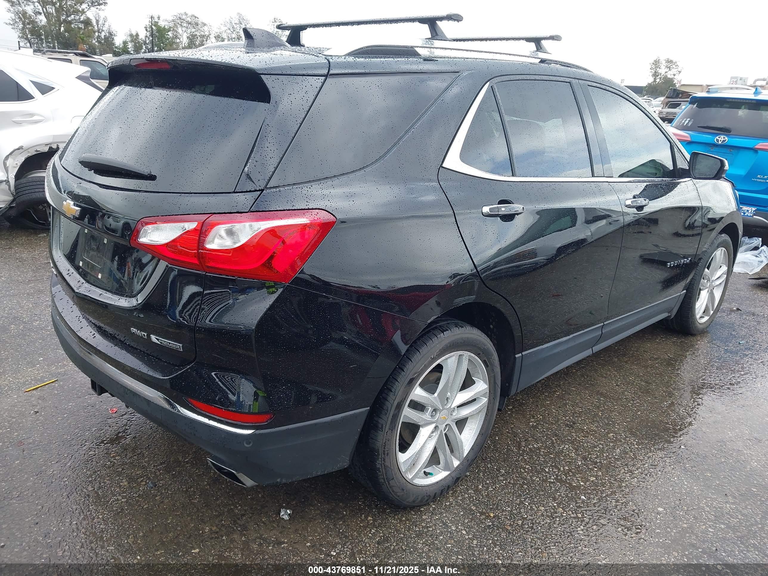 CHEVROLET EQUINOX image 4