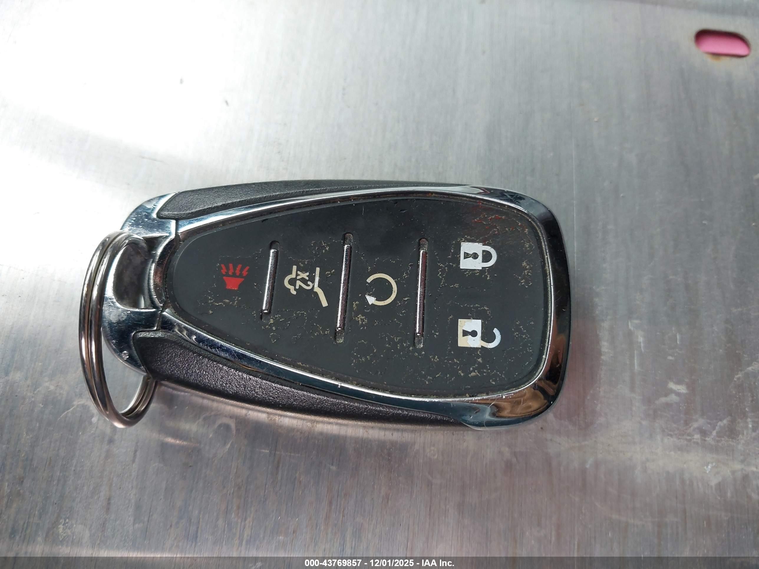 CHEVROLET TRAVERSE image 11