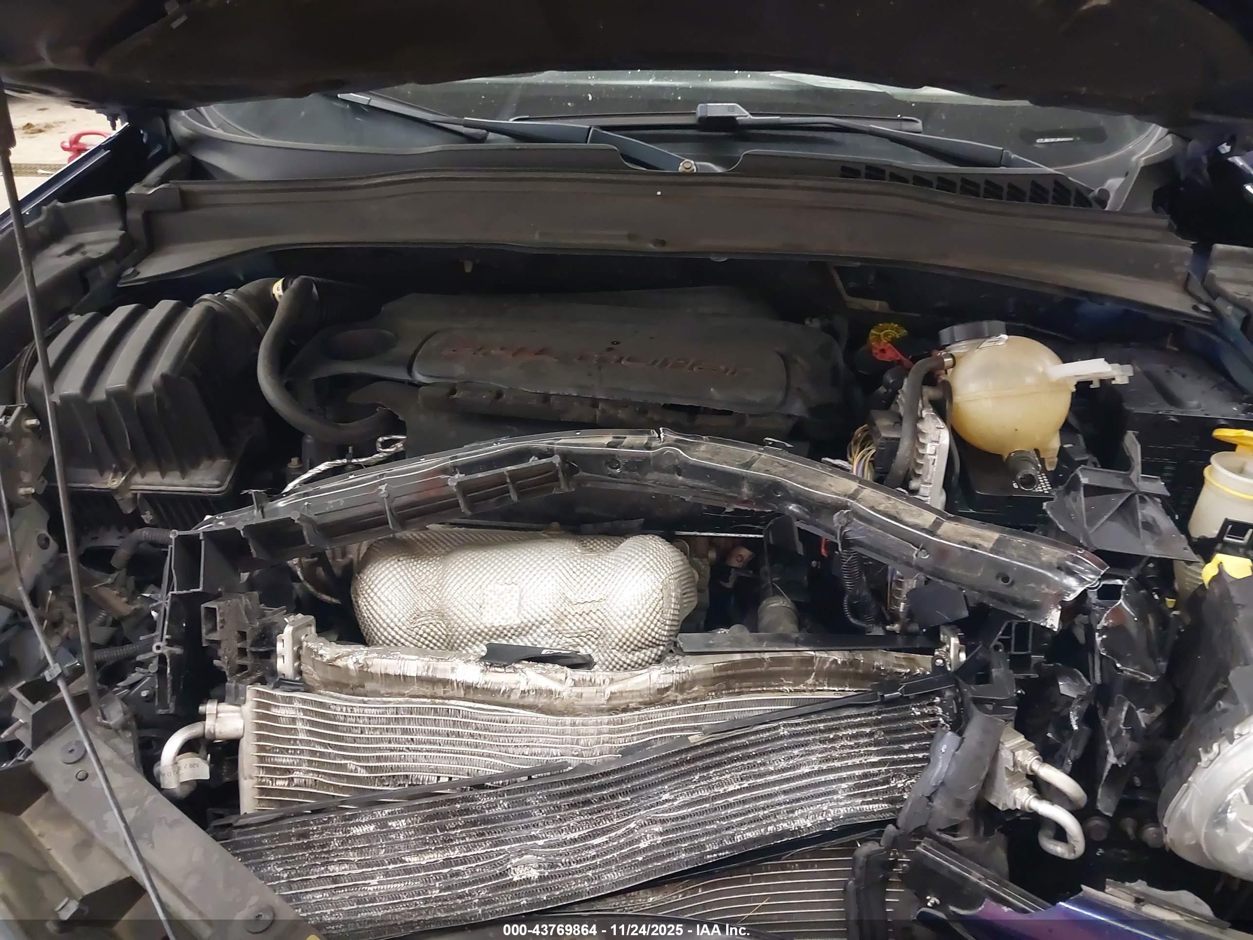 JEEP RENEGADE image 10