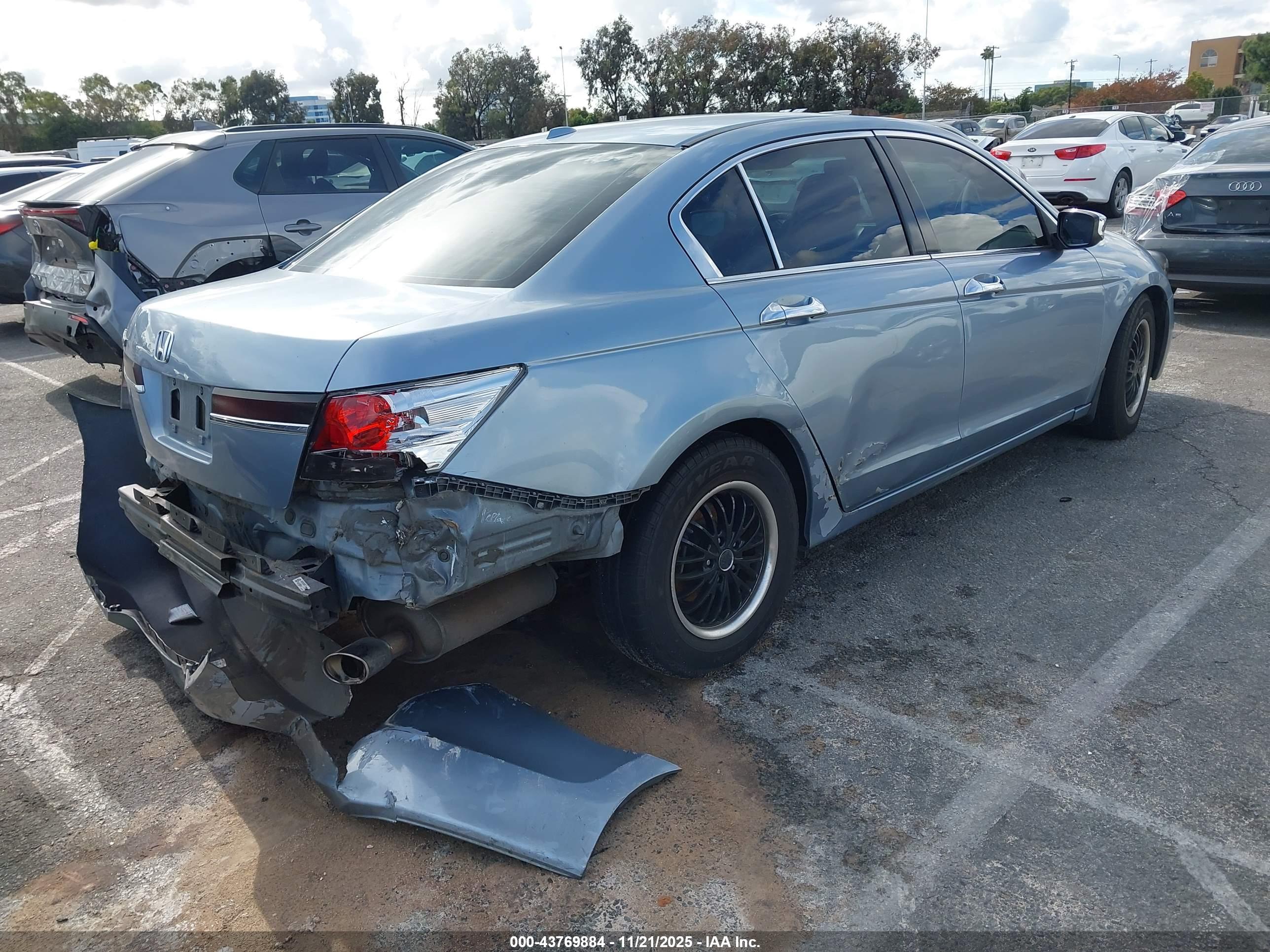 HONDA ACCORD image 4