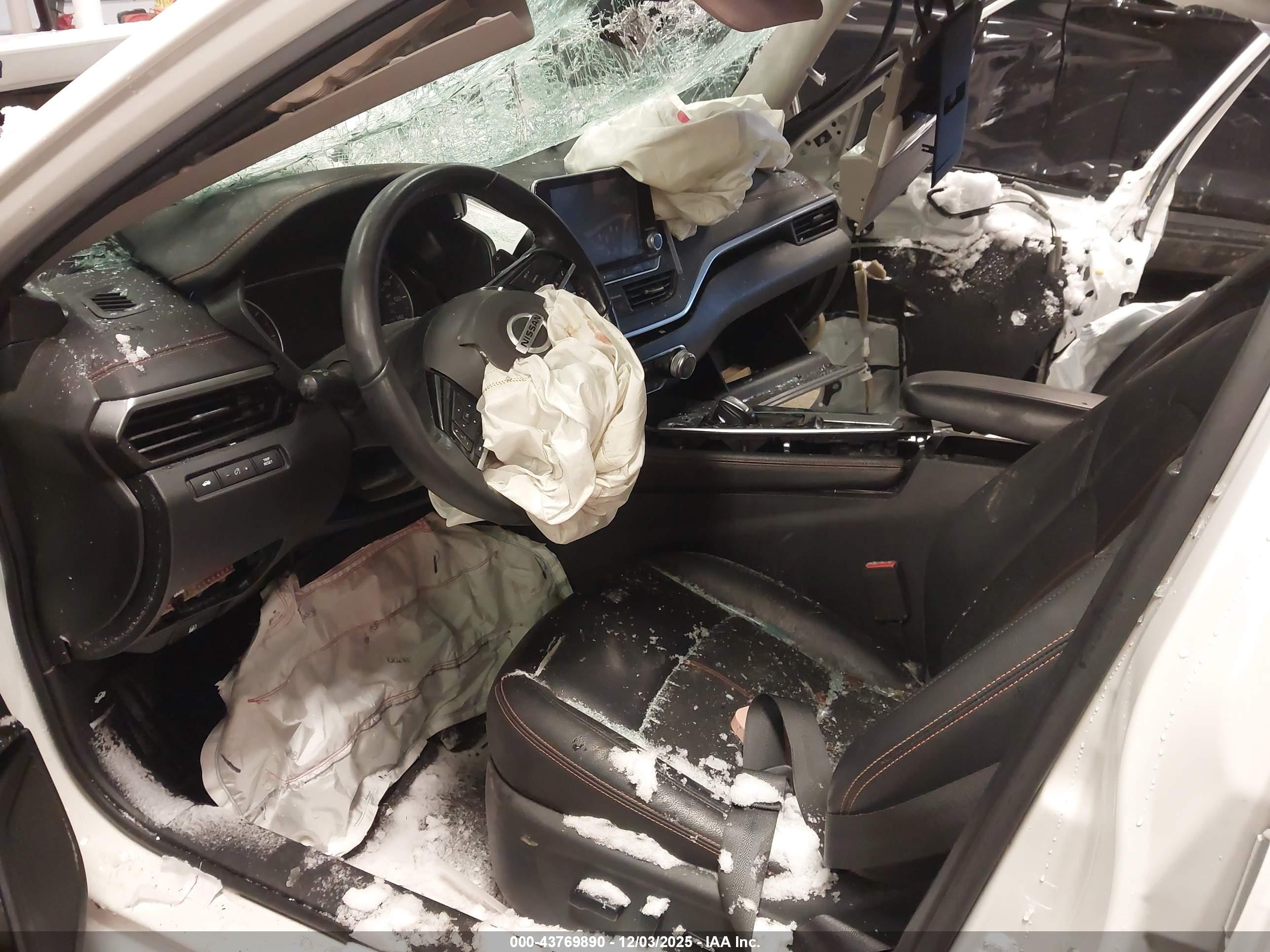 NISSAN ALTIMA image 5