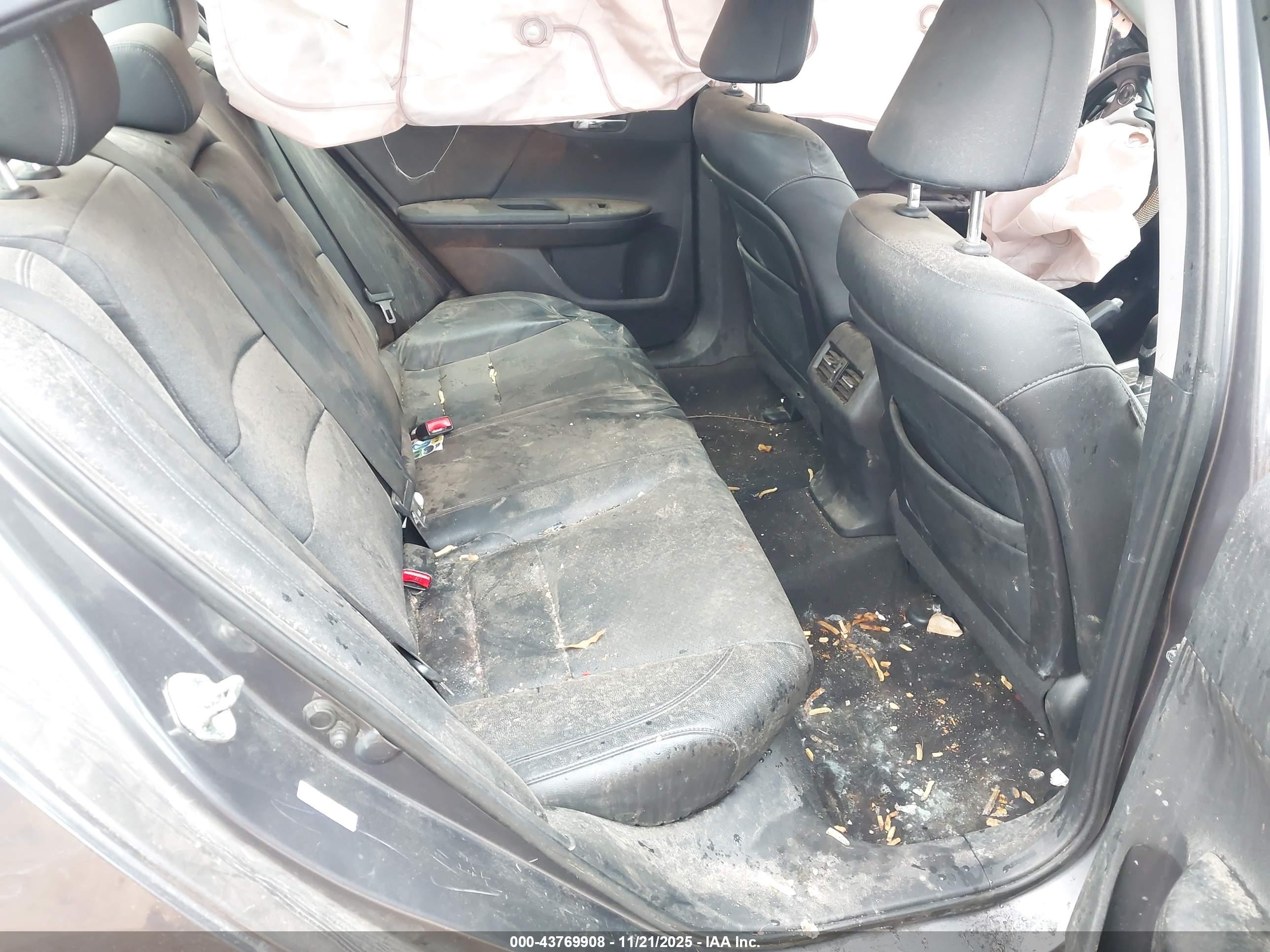 HONDA ACCORD image 8