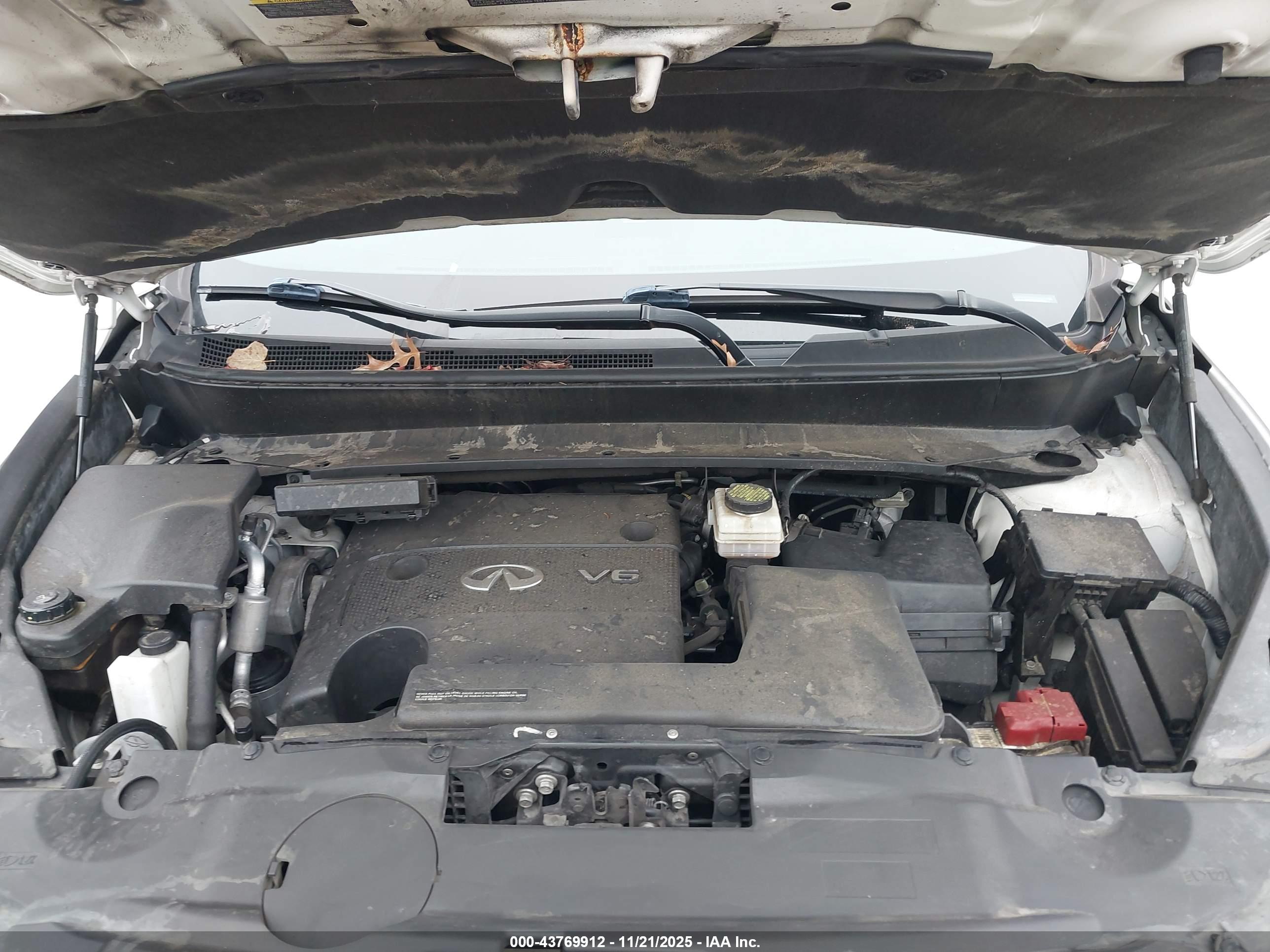 INFINITI QX60 image 10