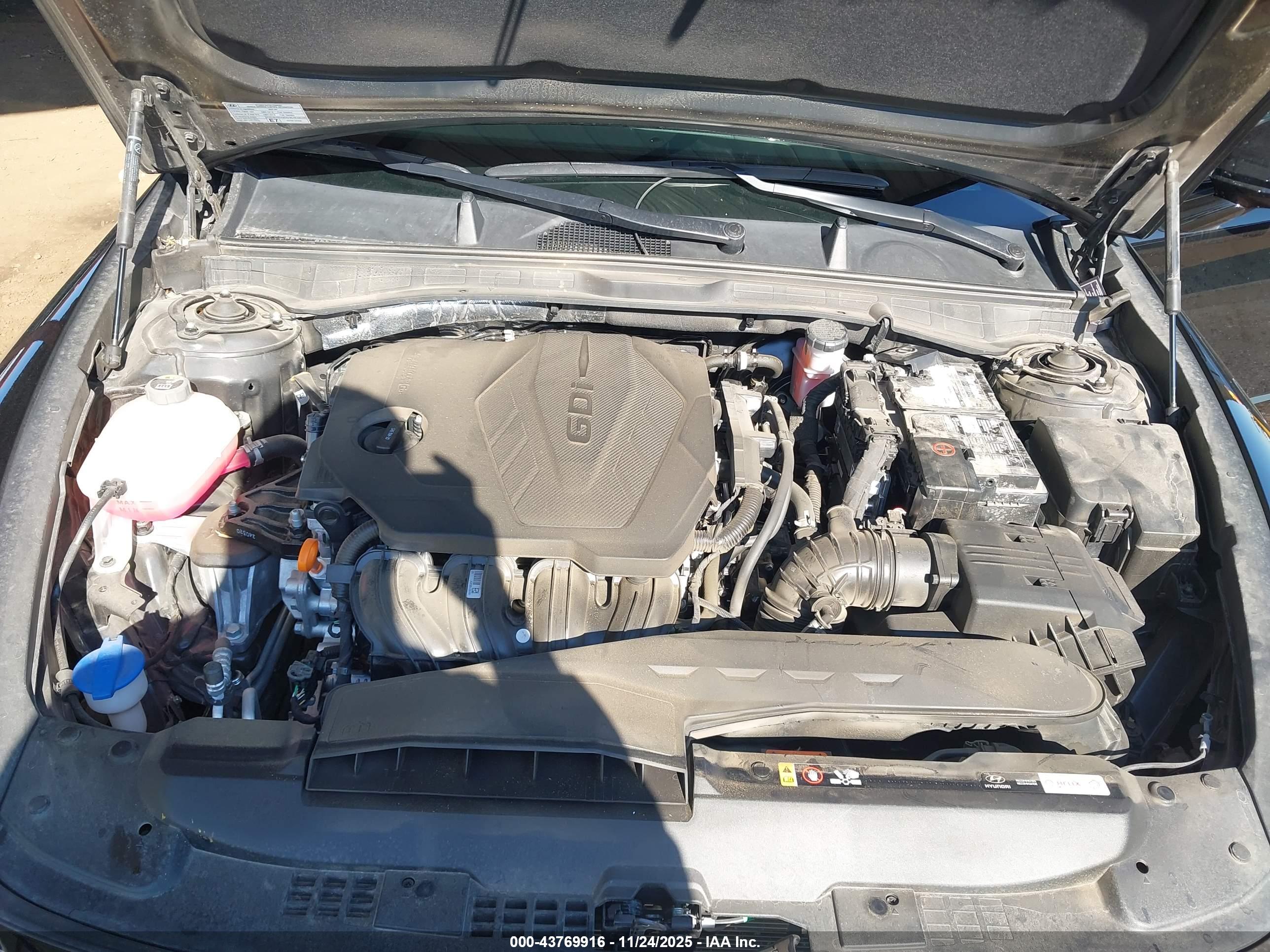 HYUNDAI SONATA image 10