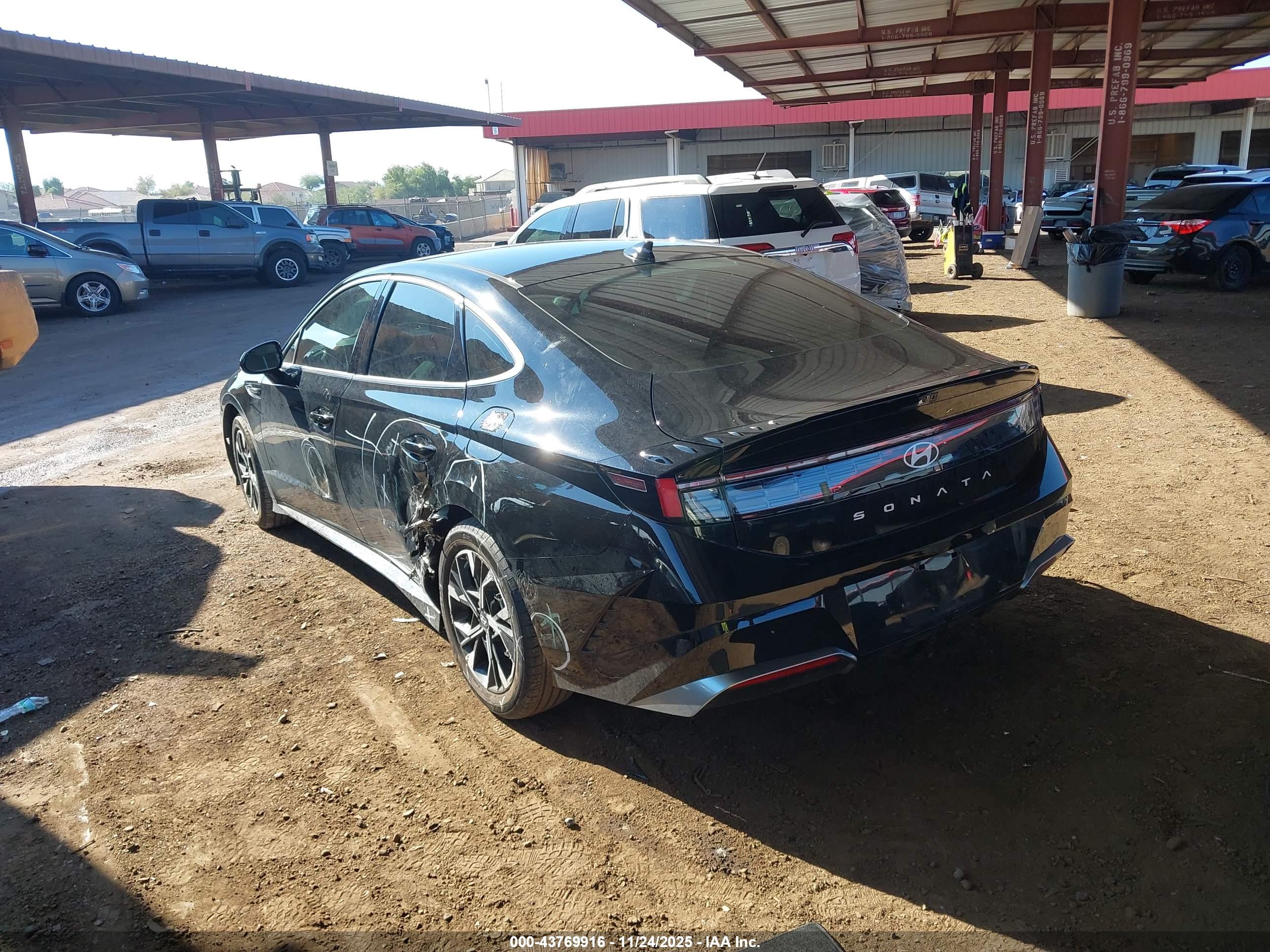 HYUNDAI SONATA image 3