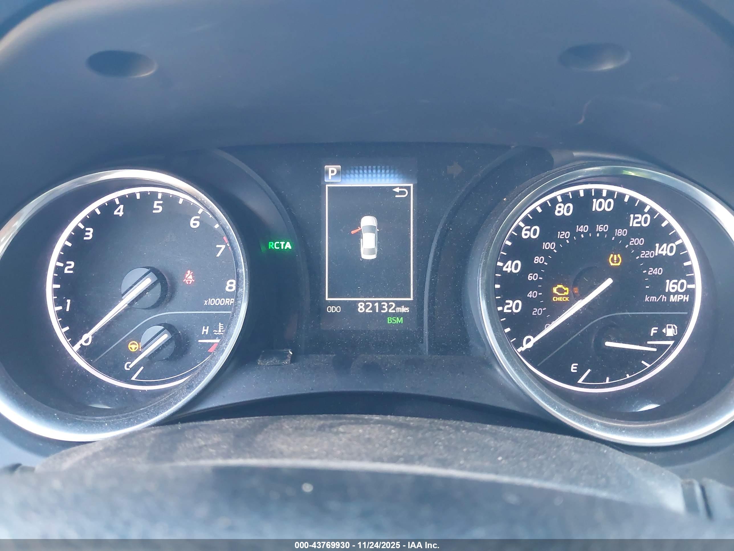 TOYOTA CAMRY image 7