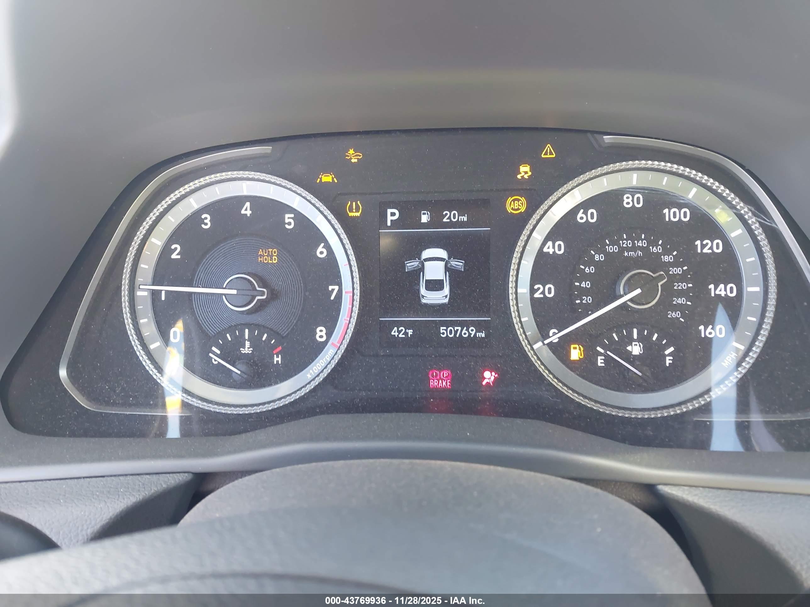 HYUNDAI SONATA image 7