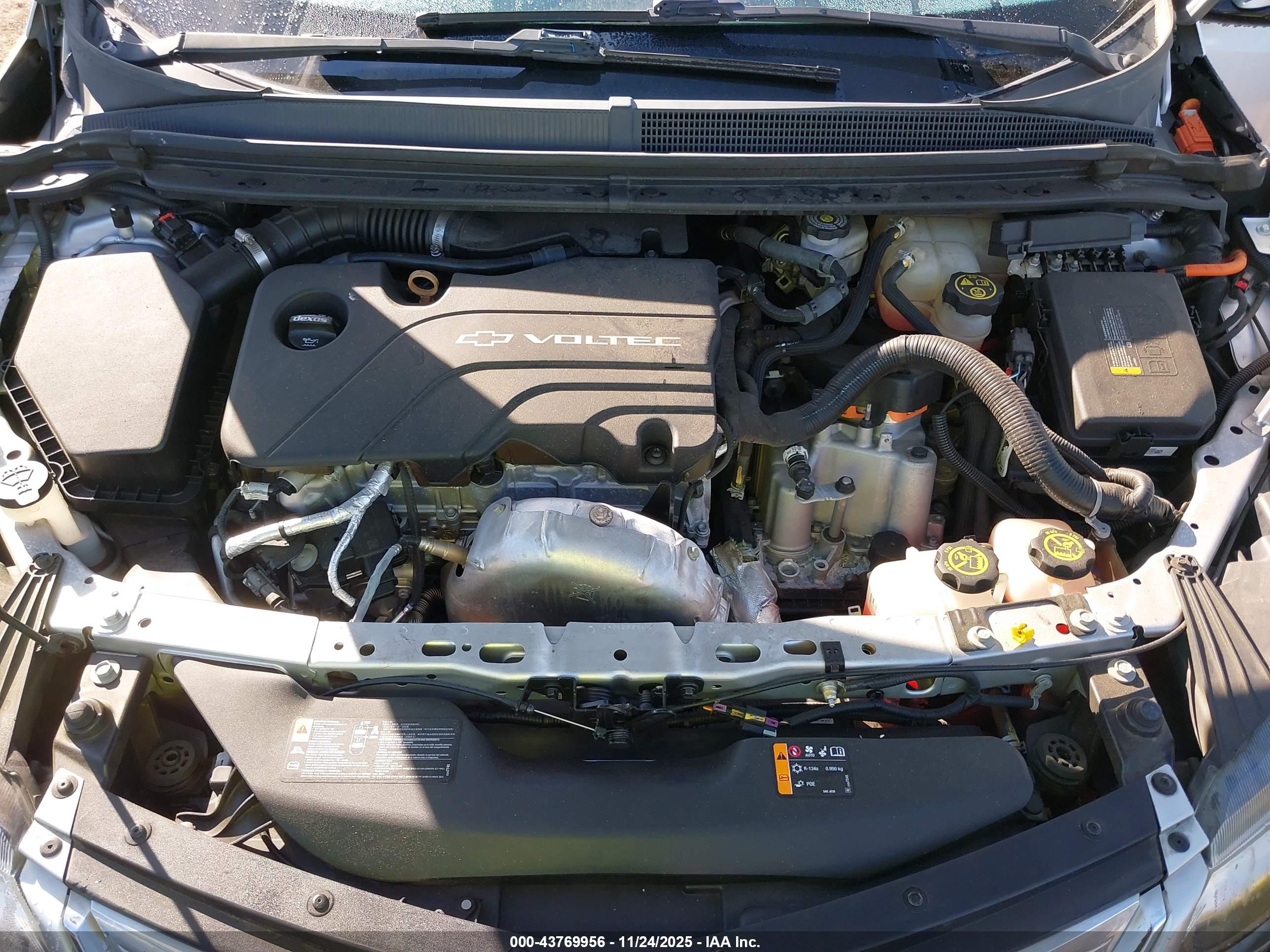CHEVROLET VOLT image 10