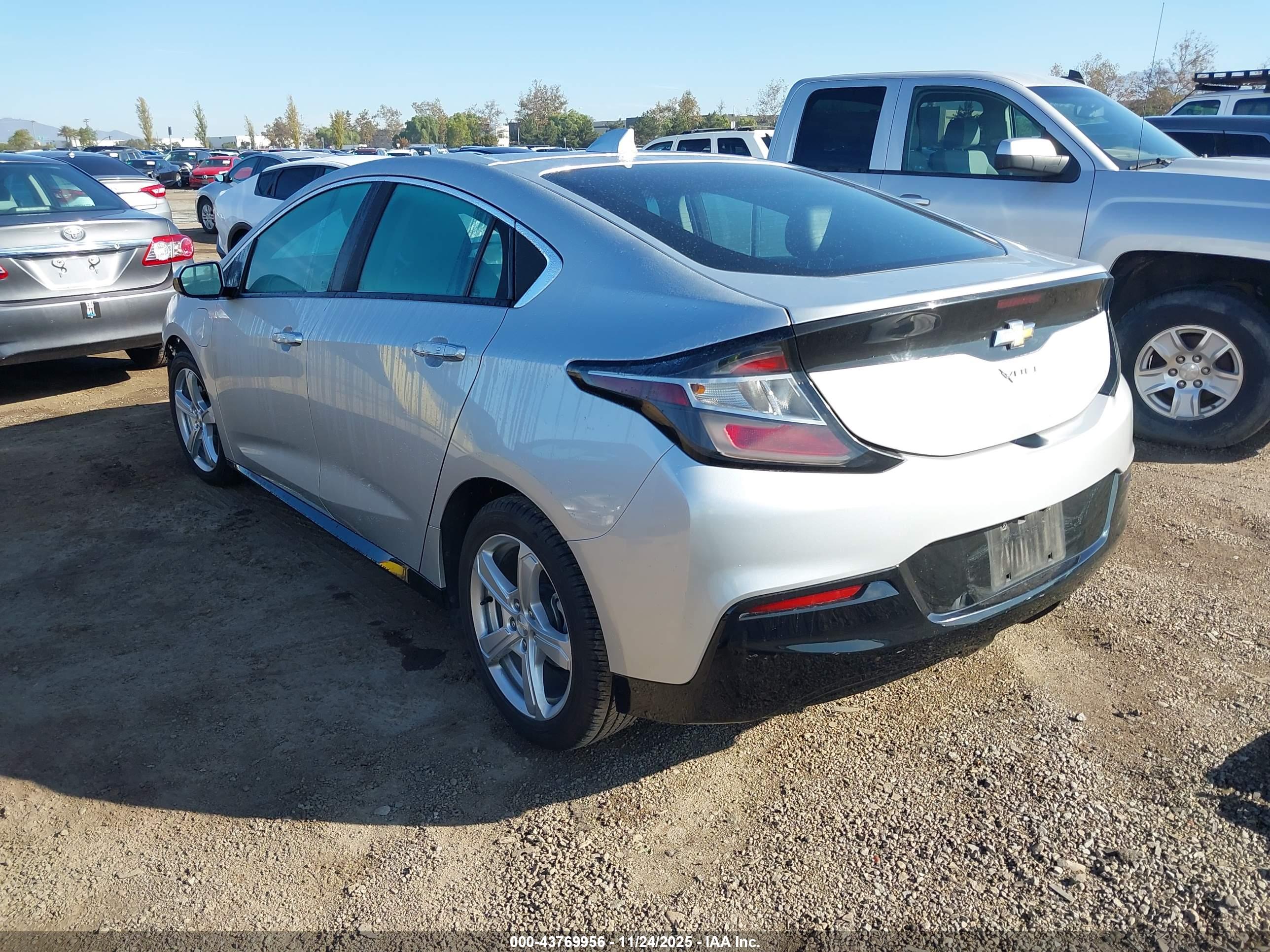 CHEVROLET VOLT image 3