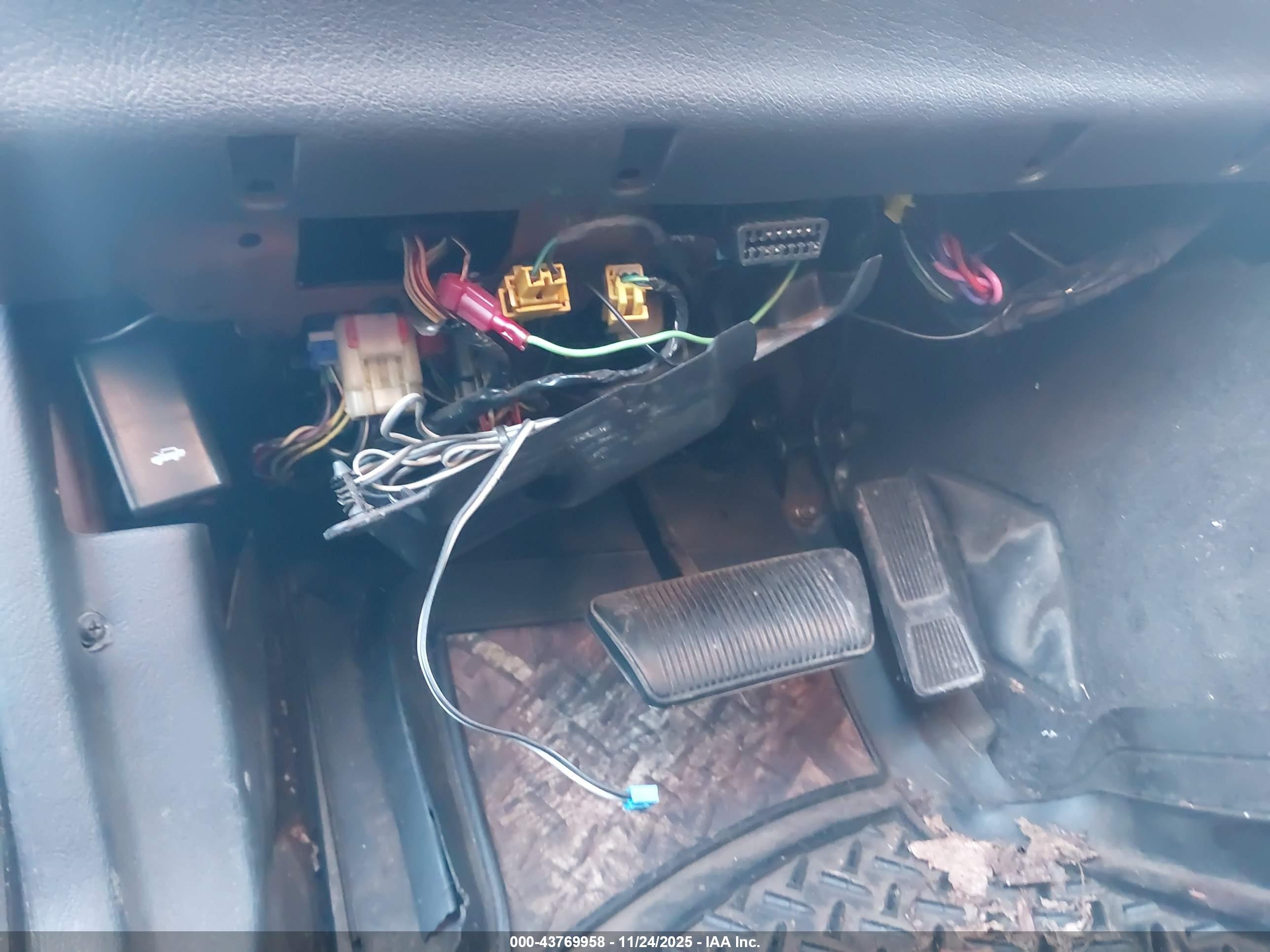 JEEP GRAND image 6