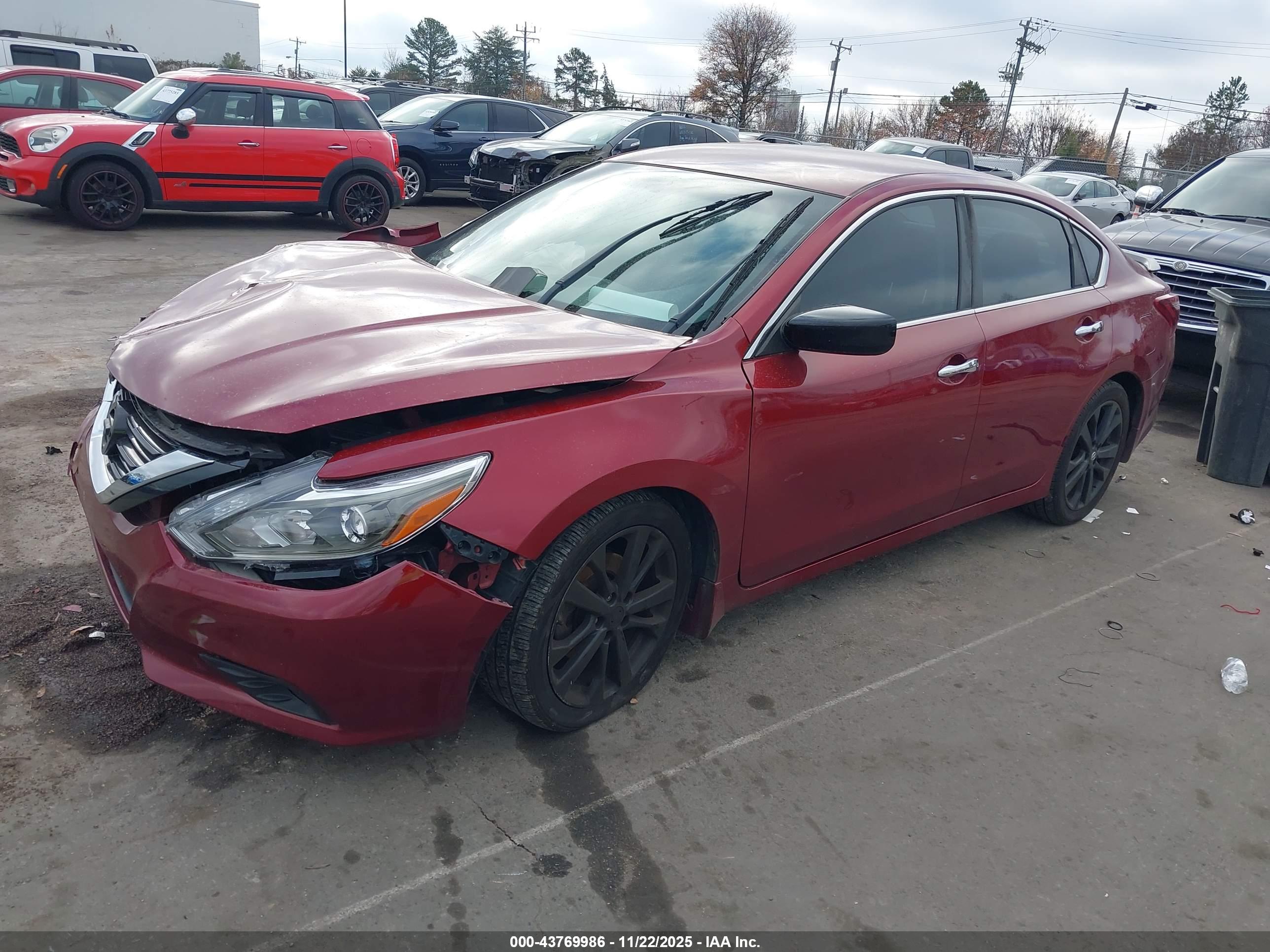 NISSAN ALTIMA image 2