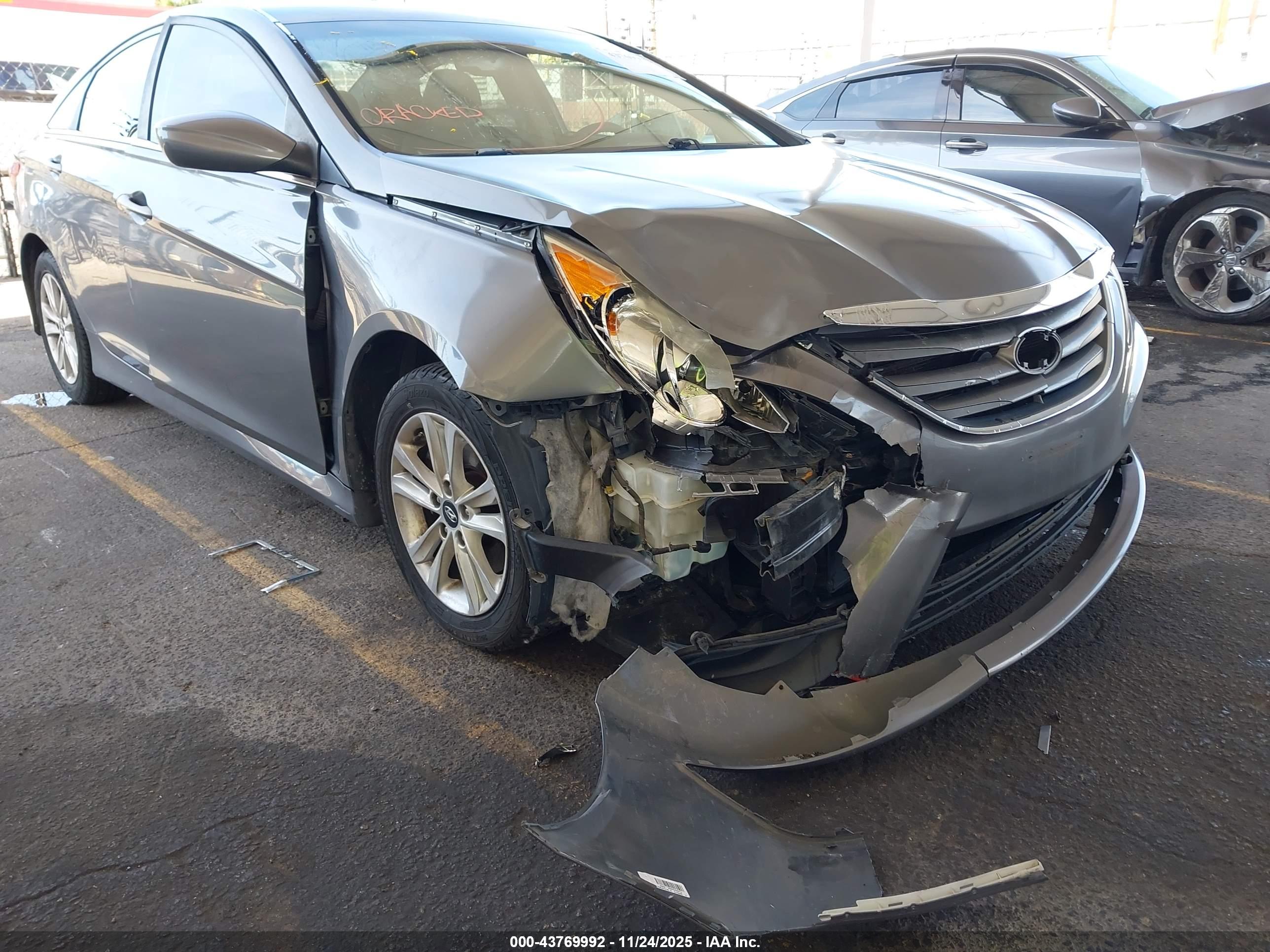 HYUNDAI SONATA image 6