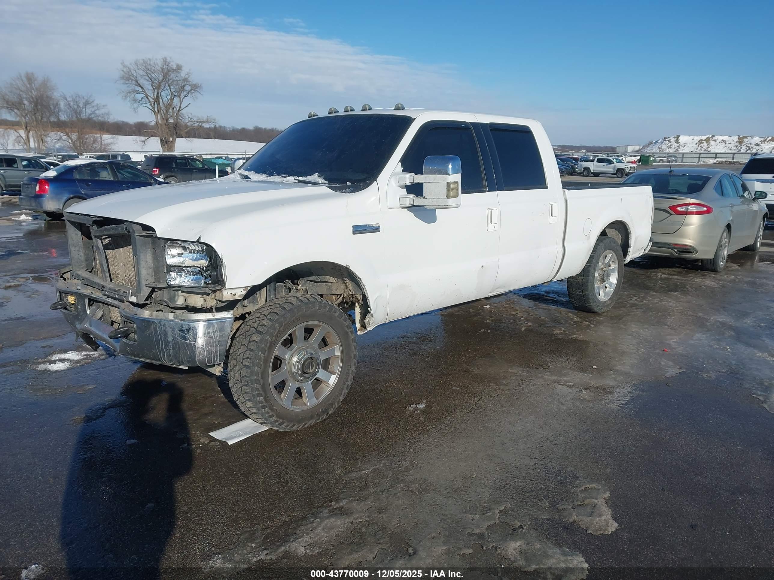 FORD F-250 image 2