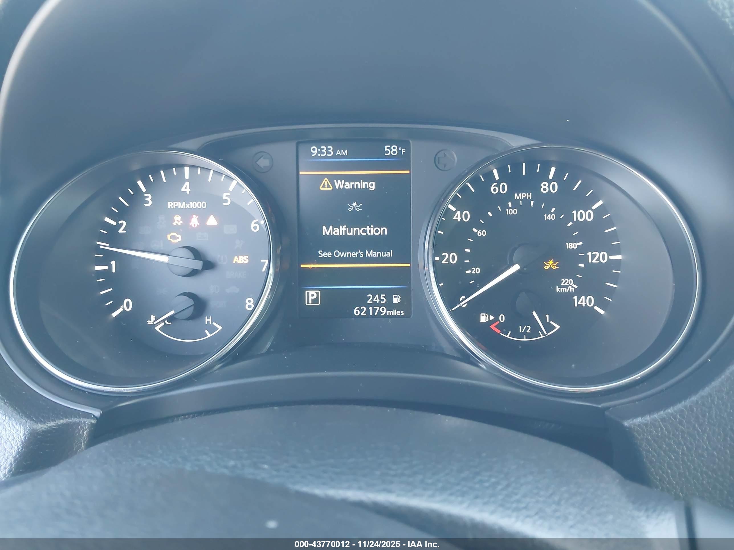 NISSAN ROGUE image 7