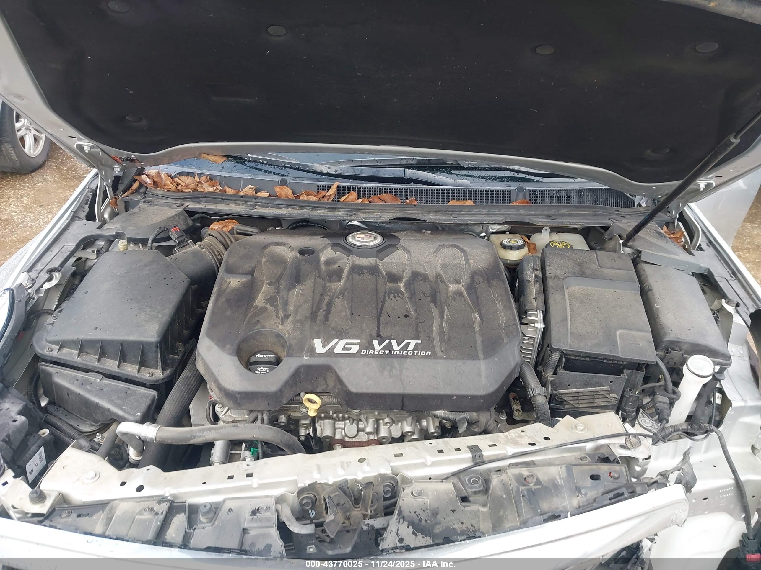 CADILLAC XTS image 10