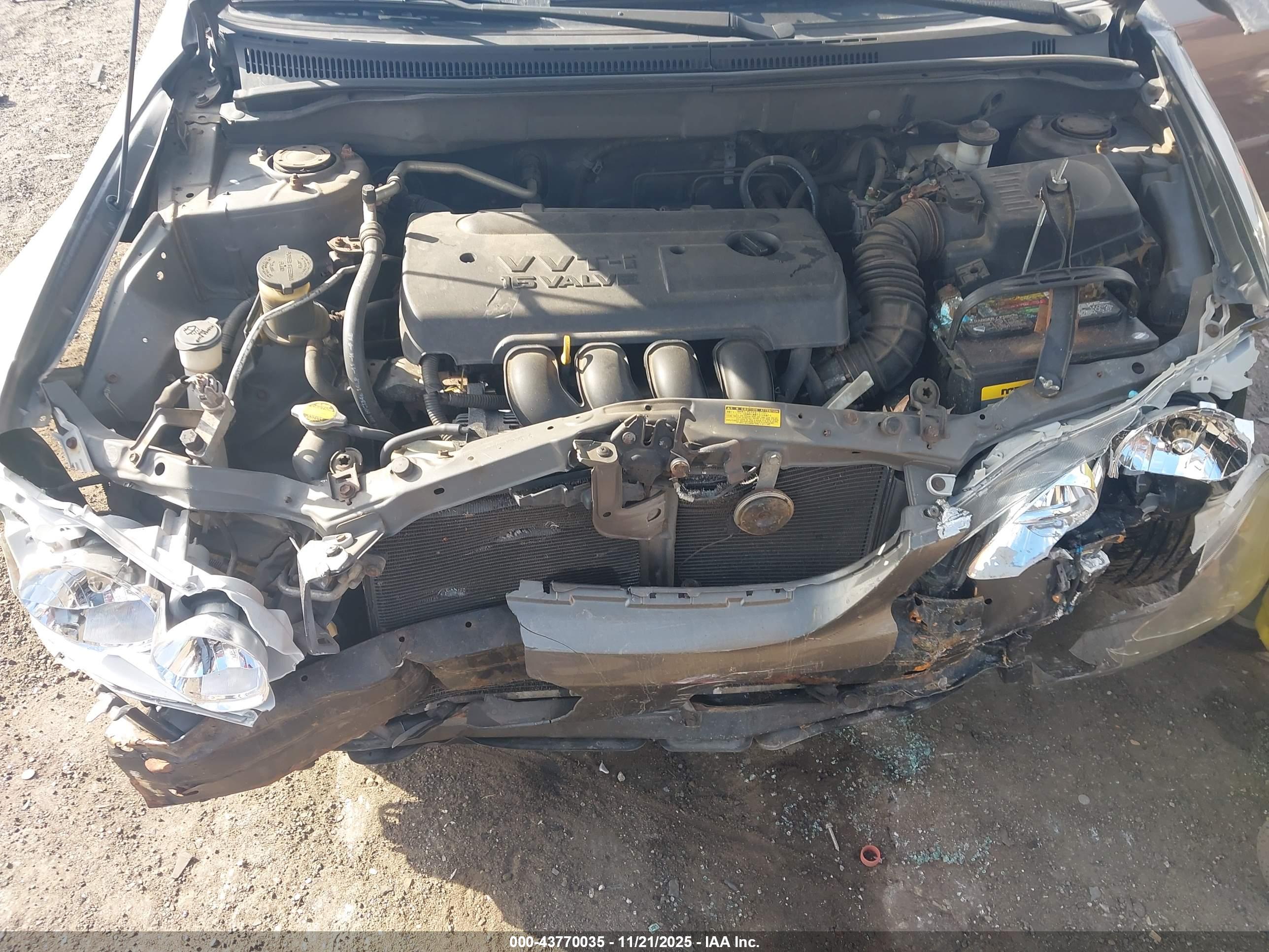 TOYOTA COROLLA image 10