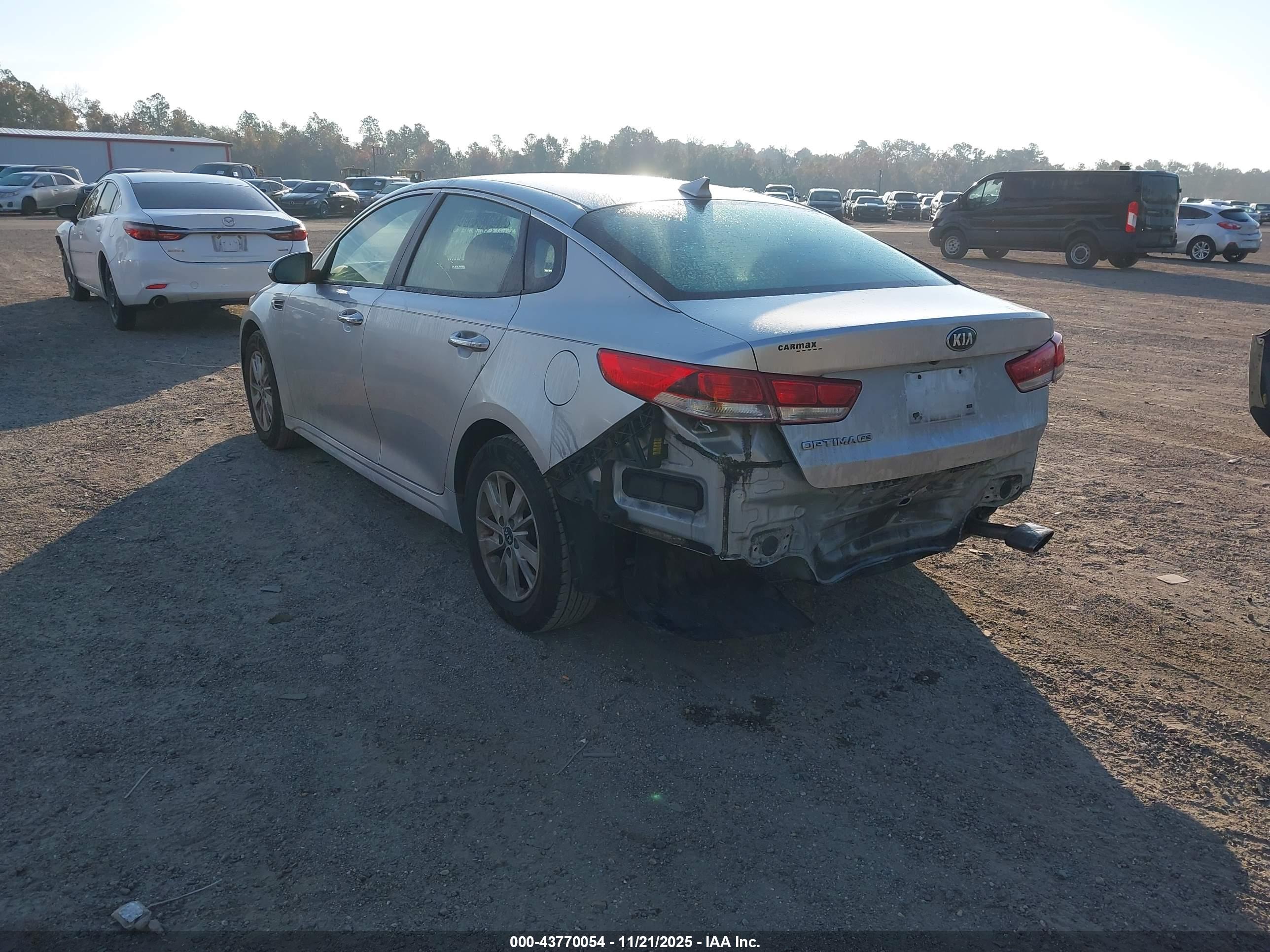 KIA OPTIMA image 3
