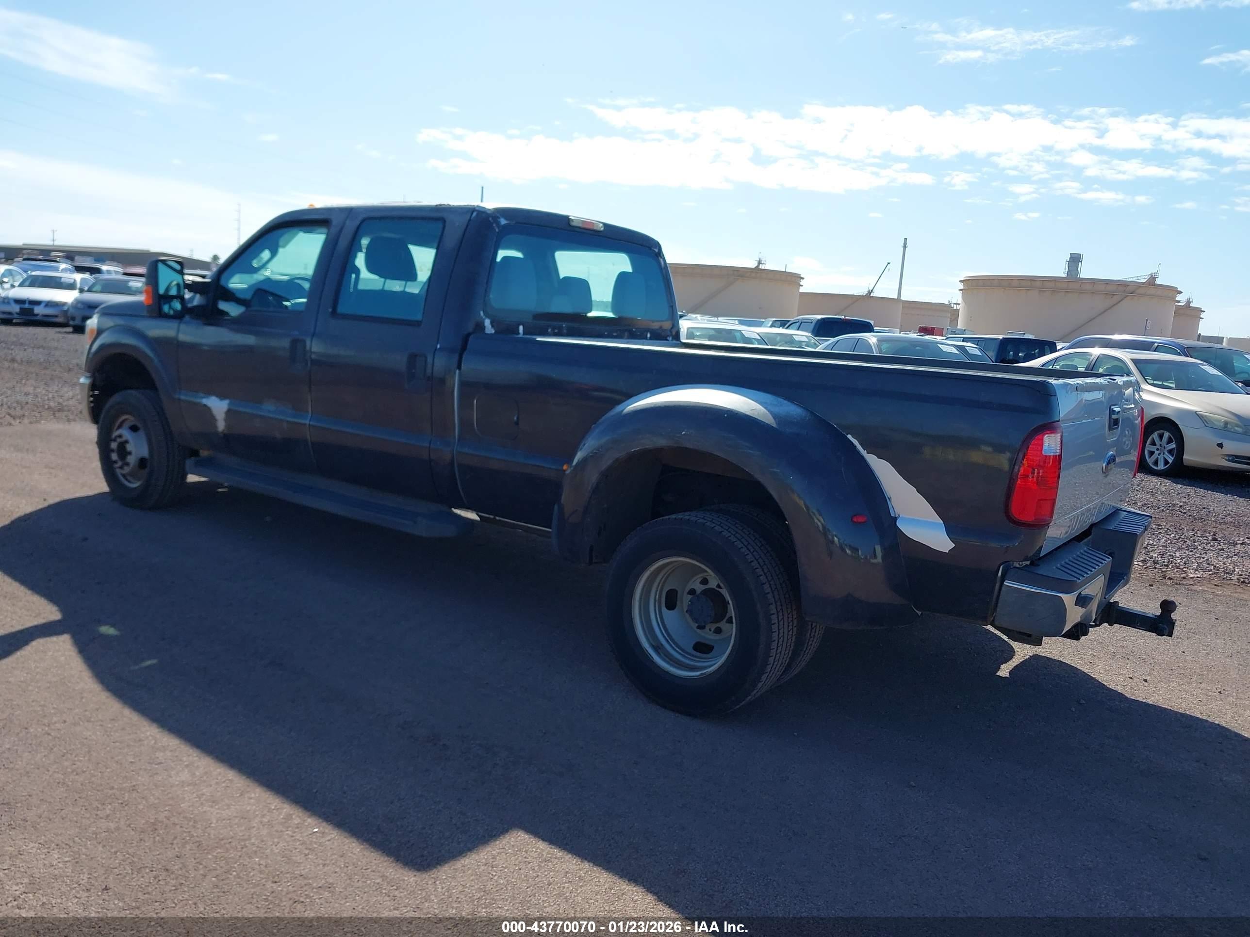 FORD F-350 image 3
