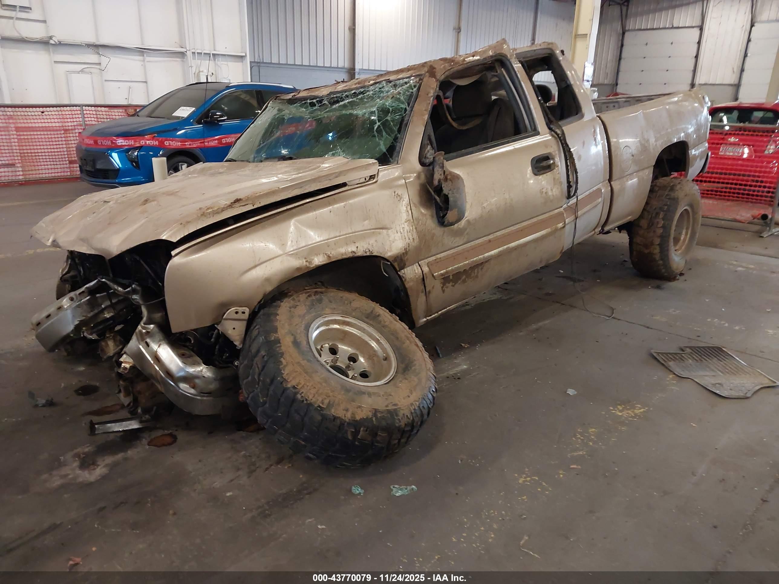 CHEVROLET SILVERADO image 2