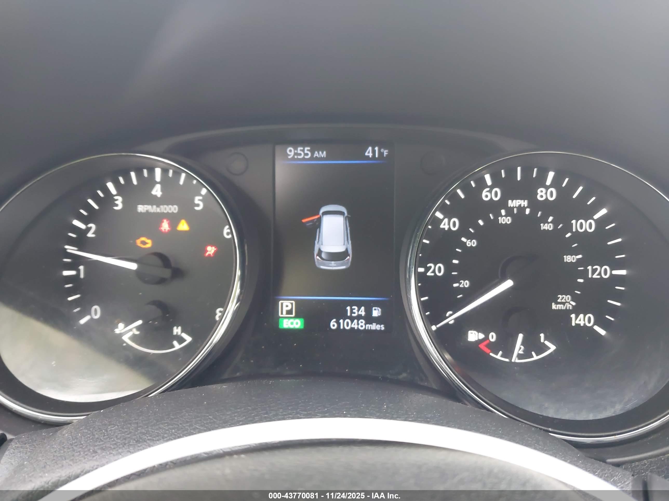 NISSAN ROGUE image 7