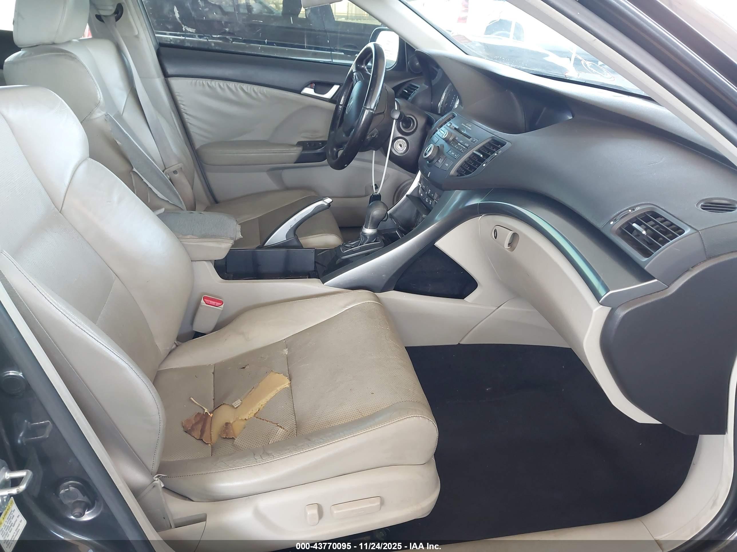 ACURA TSX image 5