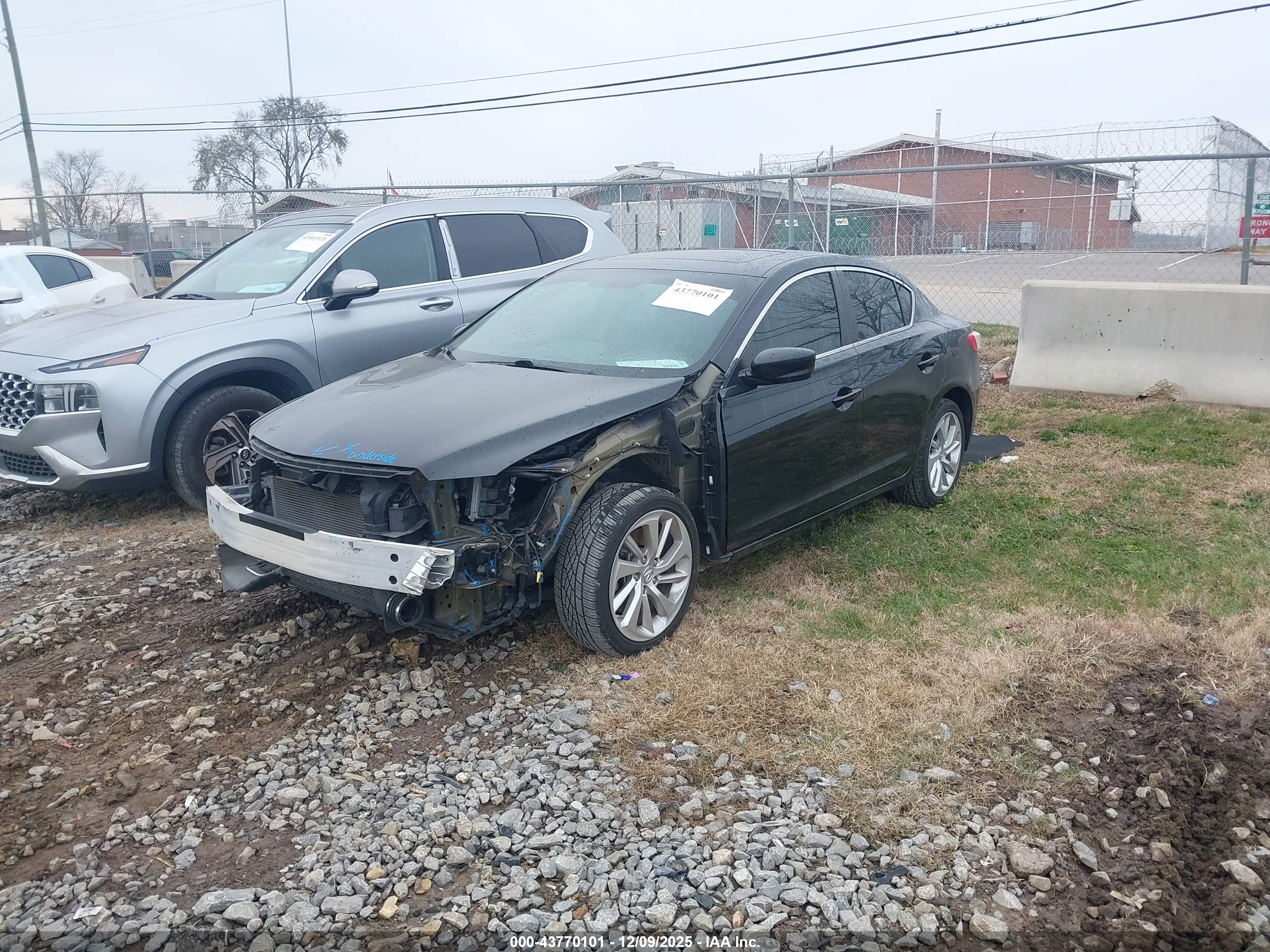 ACURA ILX image 2